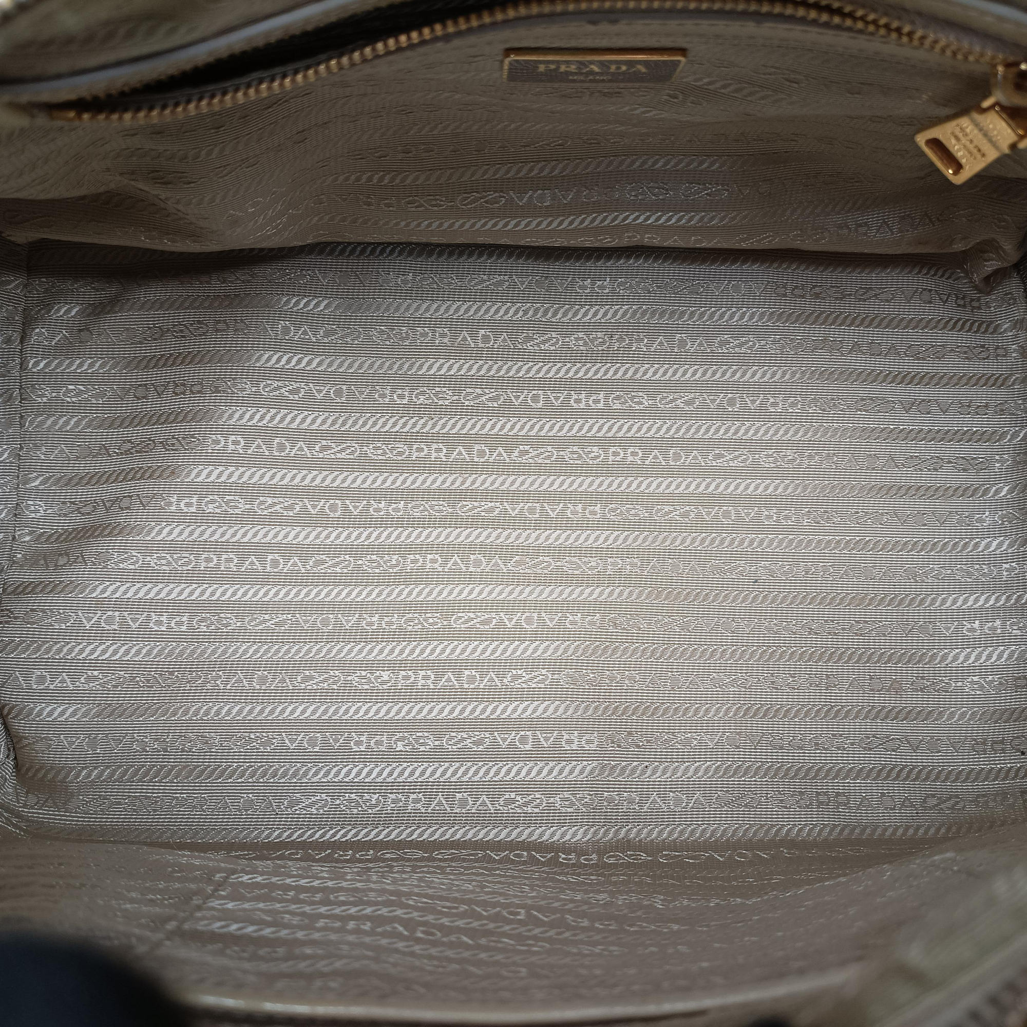 Secondhand Prada Boston Soleil Yellow Saffiano patent BL0831 shoulderbag | stylenewstar