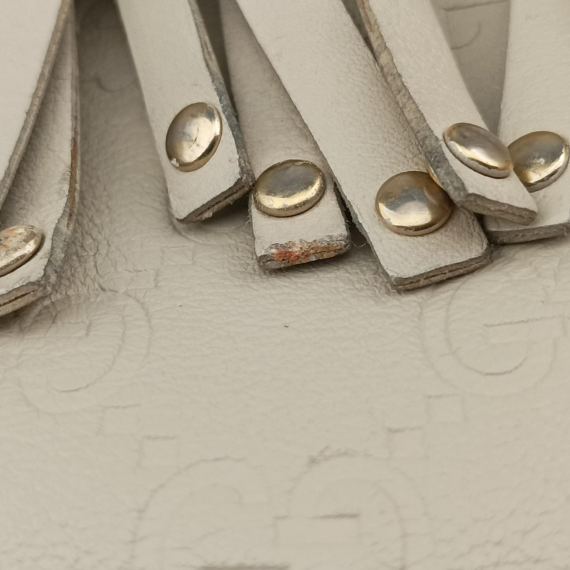 Secondhand Gucci Bamboo Babouska Indy Hobo White Leather 177139 shoulderbag | stylenewstar