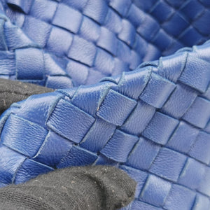 Secondhand Bottega Veneta Cesta Intrecciato Blue lambskin  handbag | stylenewstar
