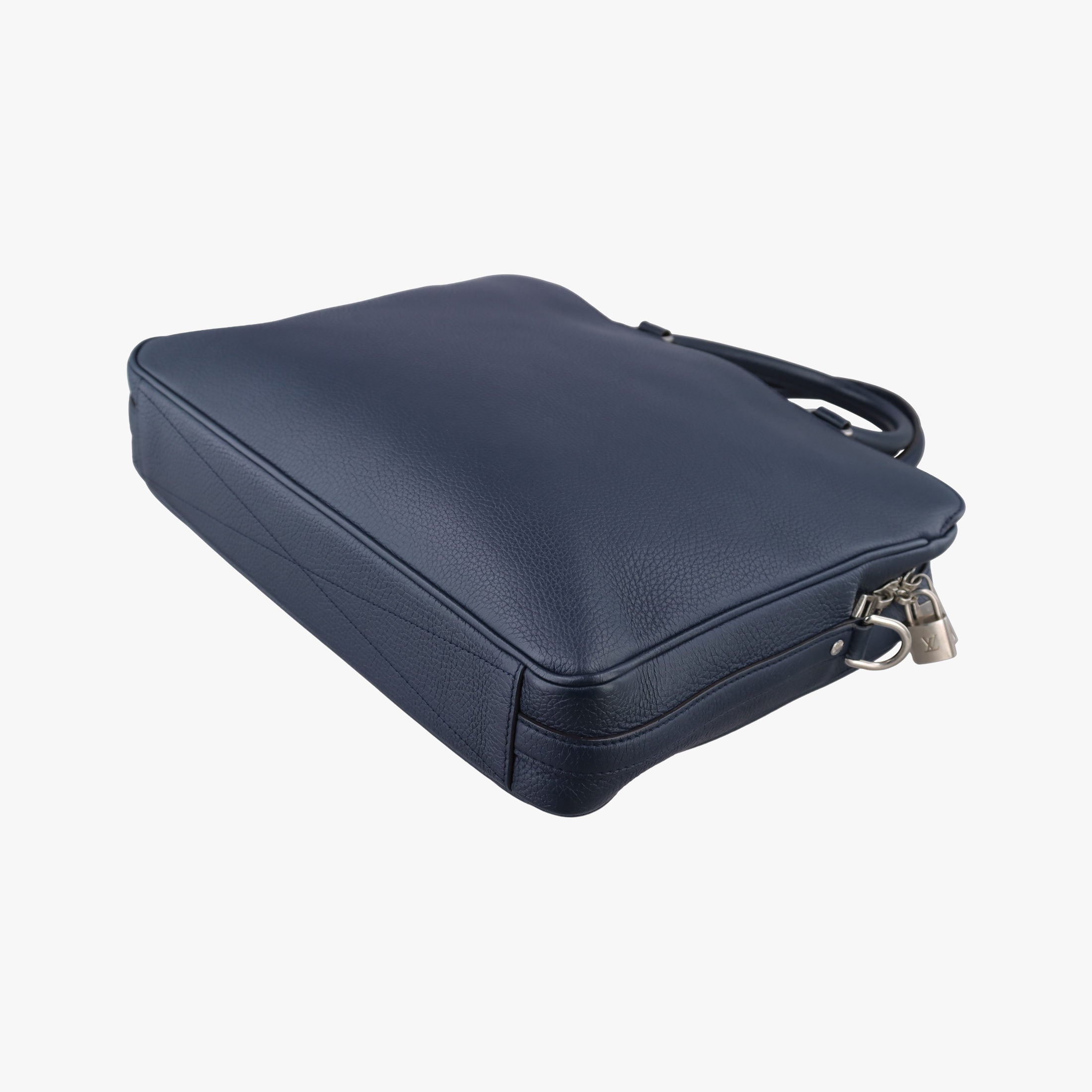 Vintage Louis Vuitton Armand Briefcase MM Navy Taurillon leather M54380 shoulderbag | stylenewstar