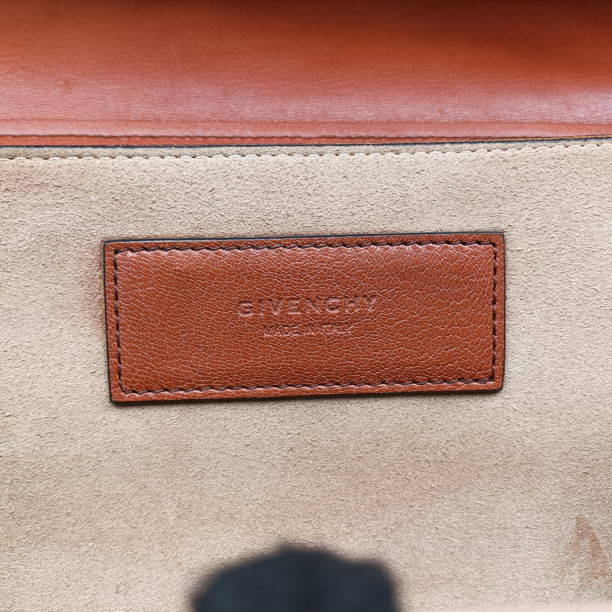 Vintage Givenchy GV3 small Chestnut Leather × Suede  shoulderbag | stylenewstar