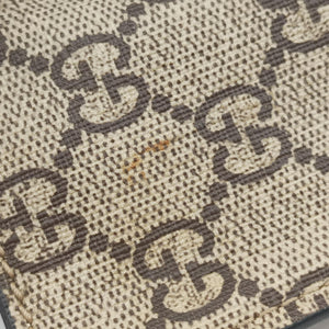 Pre-owned Gucci GG Supreme Bee Brown PVC coated canvas 450950 handbag | stylenewstar