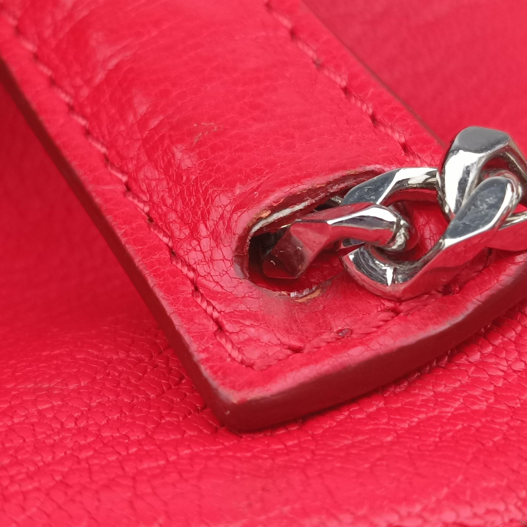 Vintage Givenchy Pandora Red Leather  shoulderbag | stylenewstar