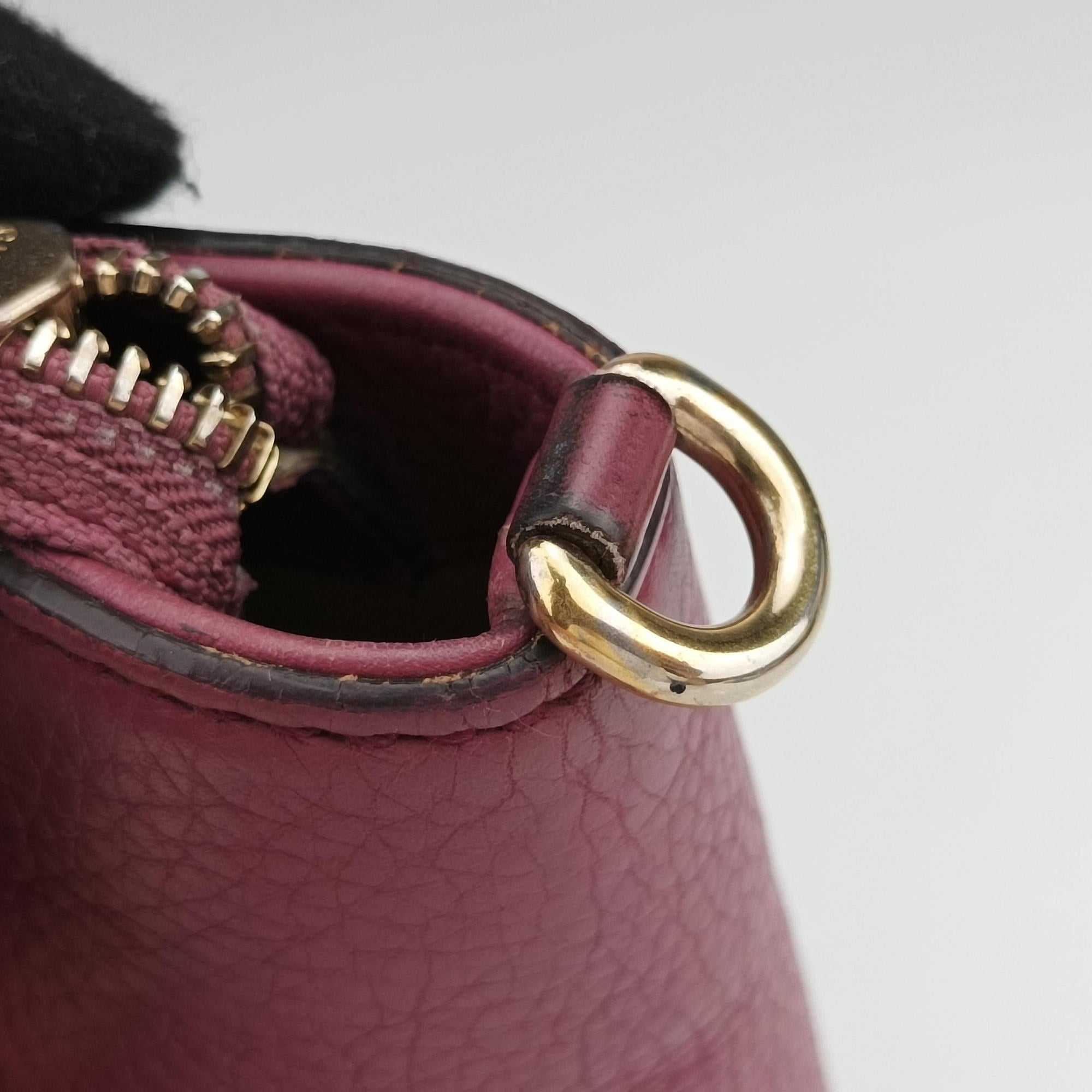 Vintage Gucci Soho Purple Leather 369176 shoulderbag | stylenewstar