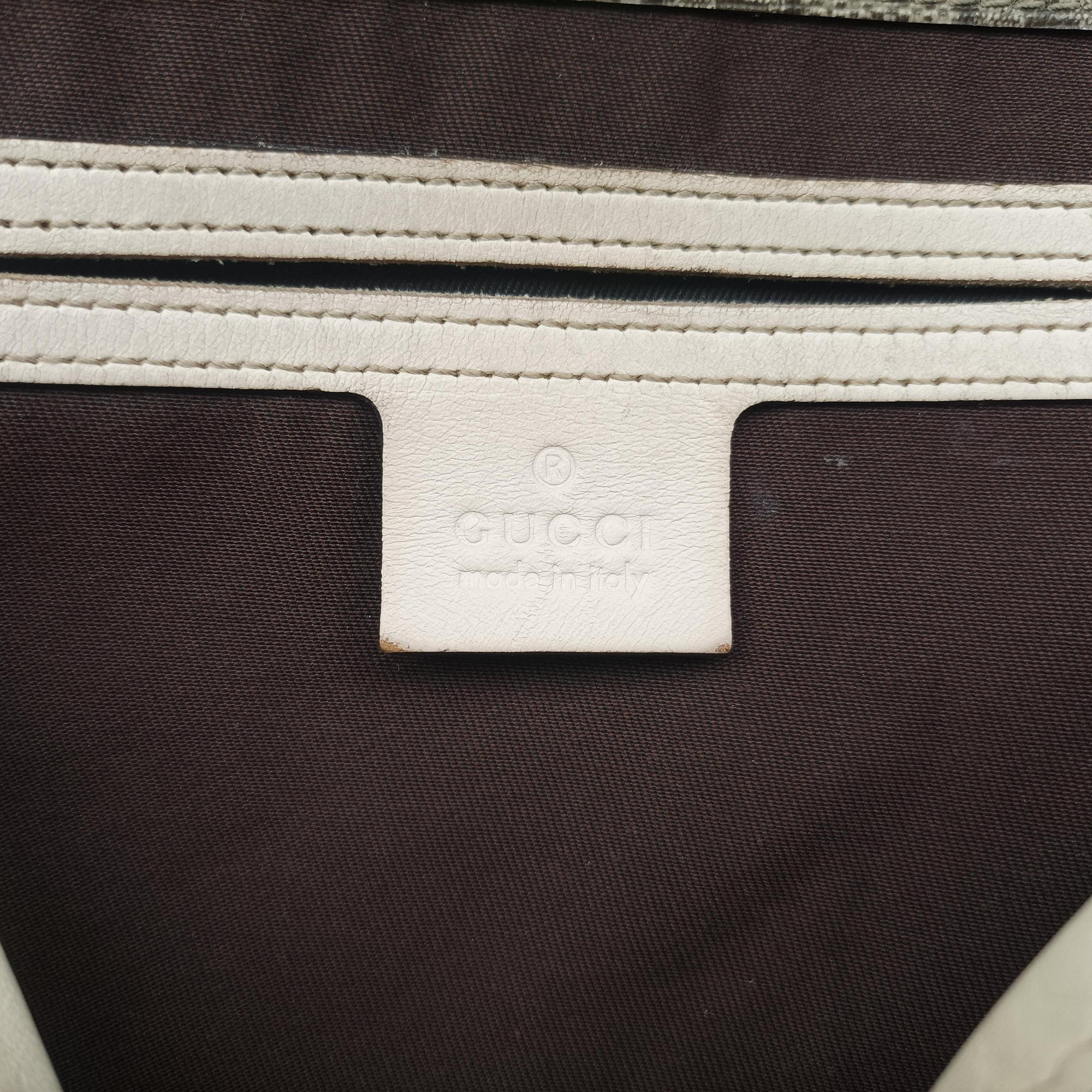 Pre-owned Gucci GG Plus Messenger Brown×White PVC coated canvas 201732 shoulderbag | stylenewstar