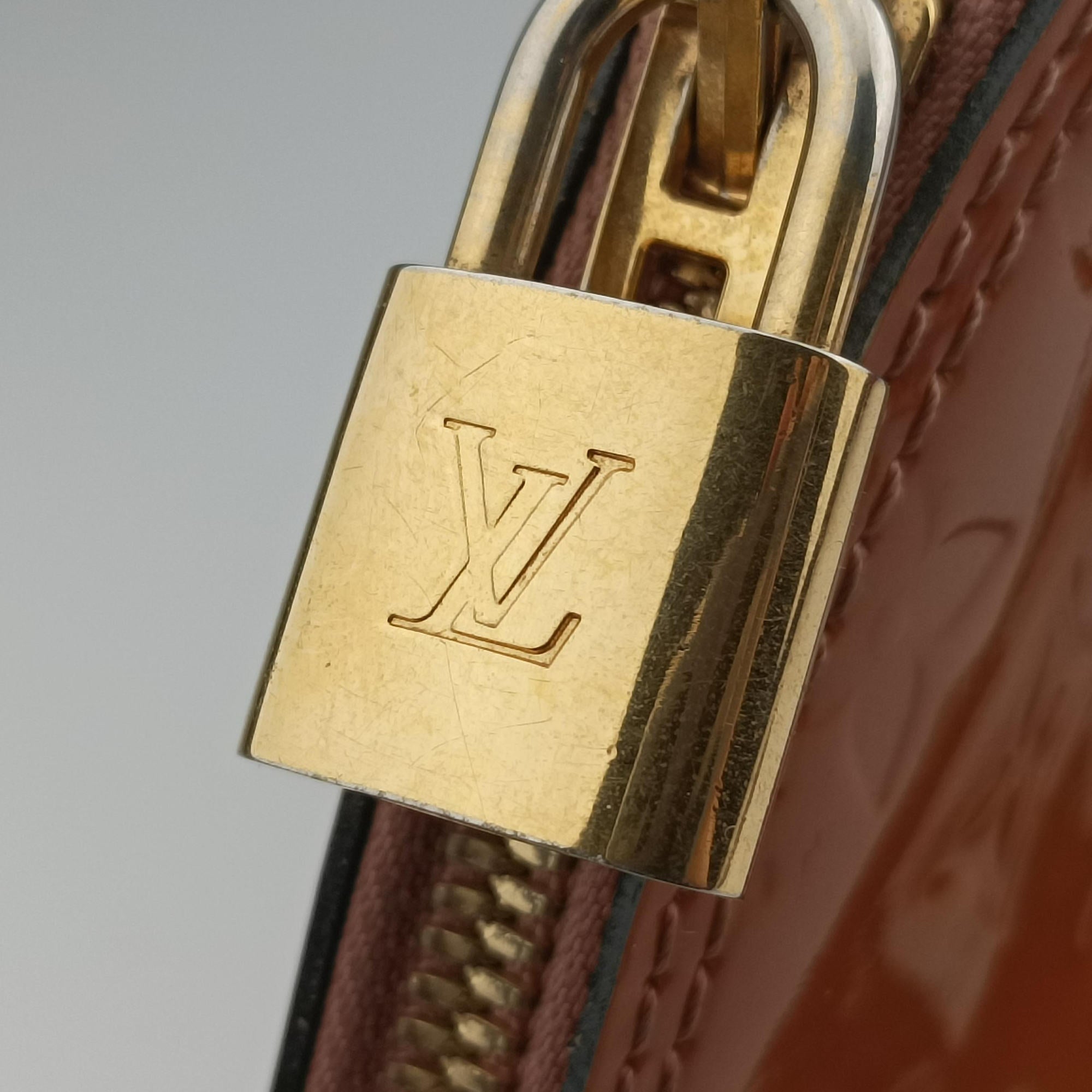Pre-owned Louis Vuitton Alma PM CITRINE Vernis M90101 handbag | stylenewstar