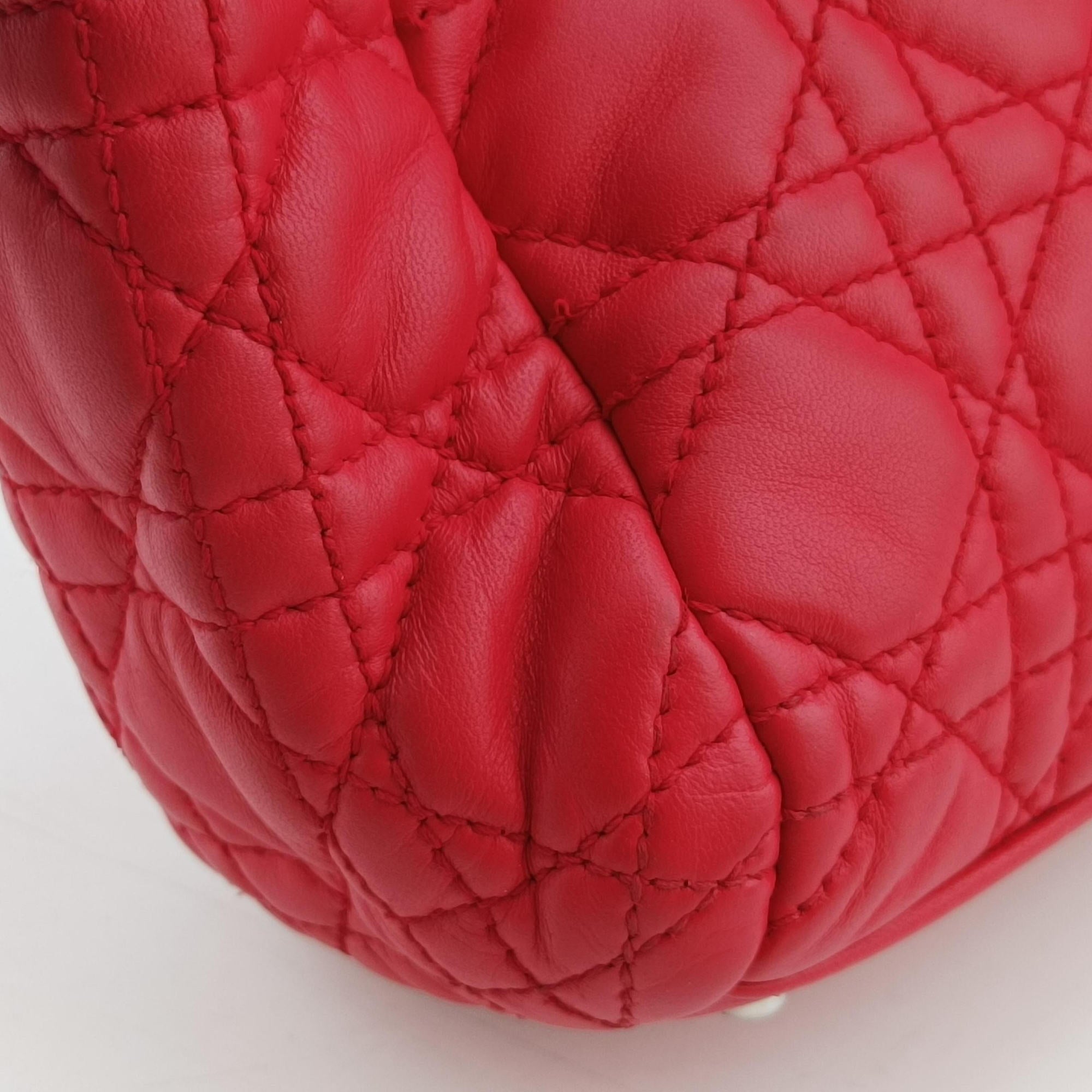 Pre-owned Christian Dior Cannage Dior Soft Shopping Red lambskin  shoulderbag | stylenewstar