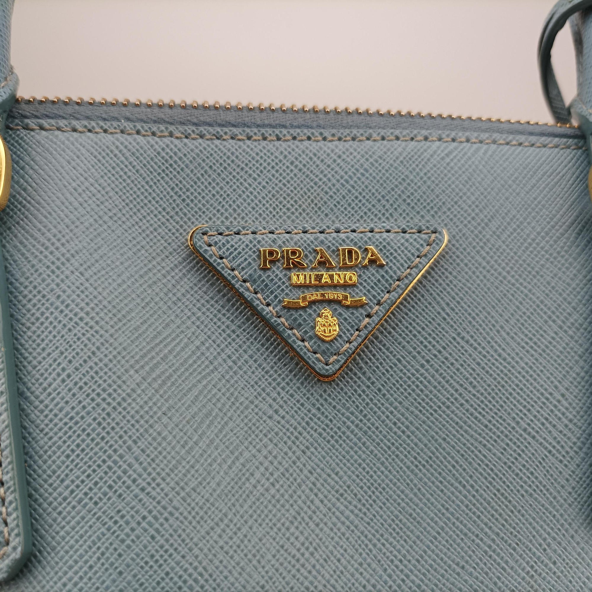 Secondhand Prada Galleria Blue SAFFIANO Leather BN1786 handbag | stylenewstar