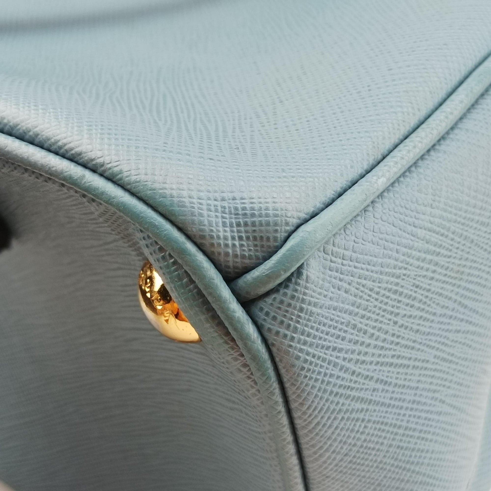 Secondhand Prada Galleria Blue SAFFIANO Leather BN1786 handbag | stylenewstar