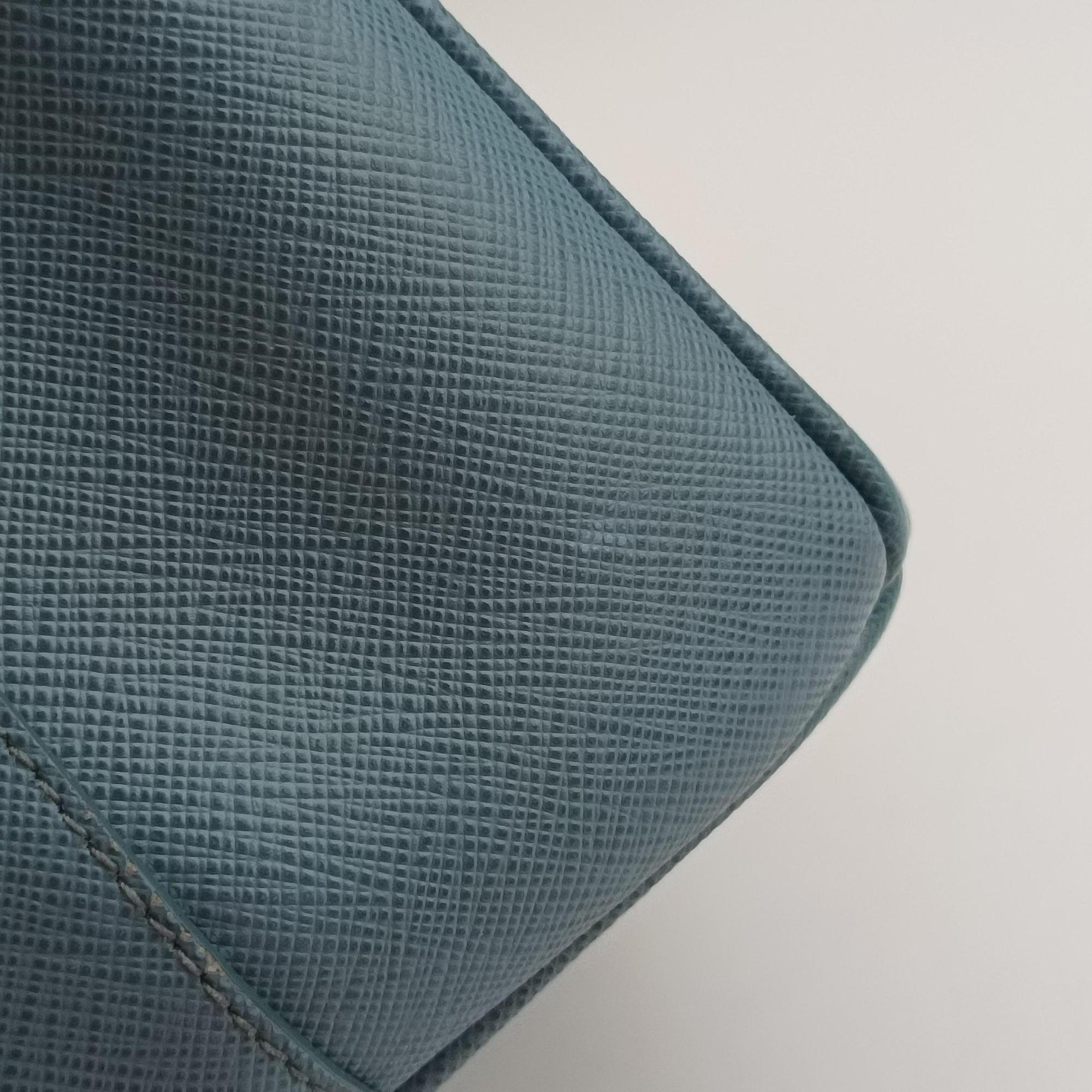 Secondhand Prada Galleria Blue SAFFIANO Leather BN1786 handbag | stylenewstar