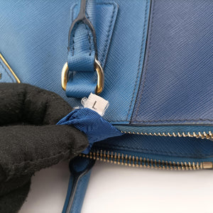 Pre-owned Prada Galleria Blue×Navy SAFFIANO Leather B2274C shoulderbag | stylenewstar