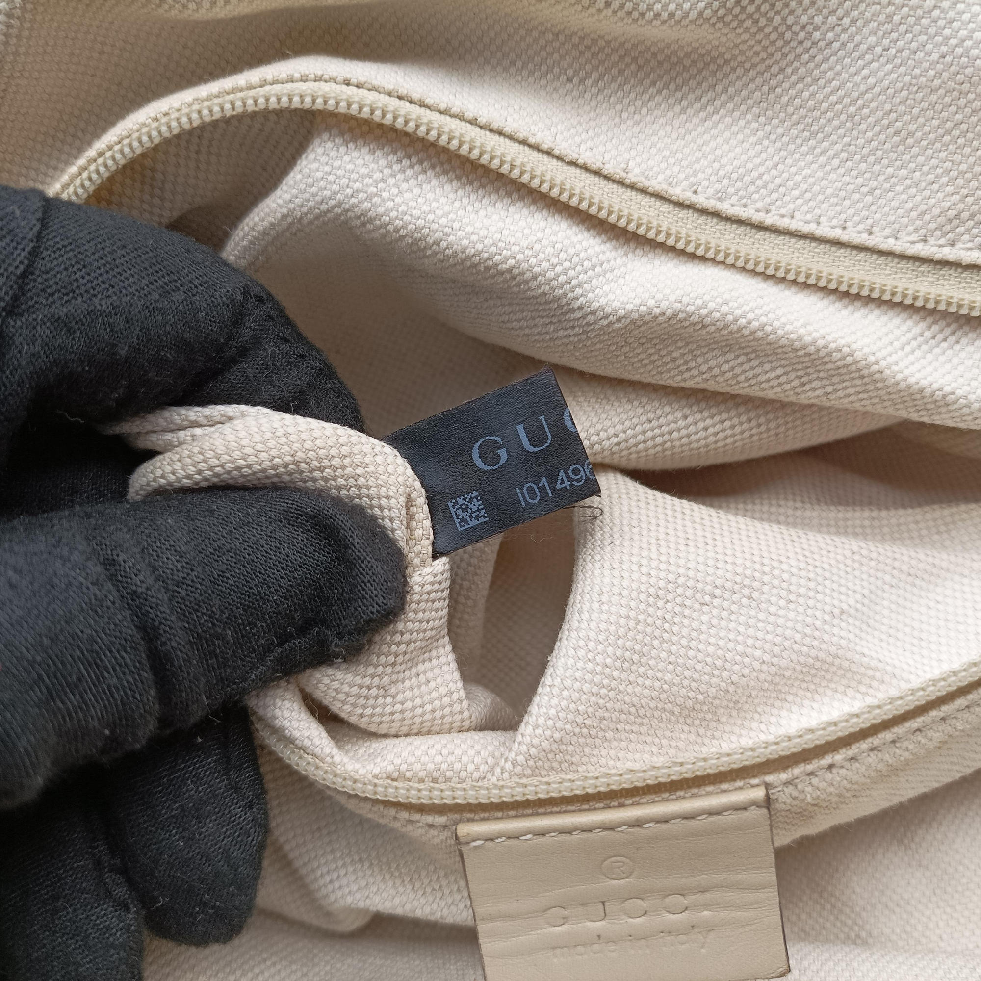 Pre-owned Gucci Sukey GUCCISSIMA Beige×White canvas×leather 223974 handbag | stylenewstar