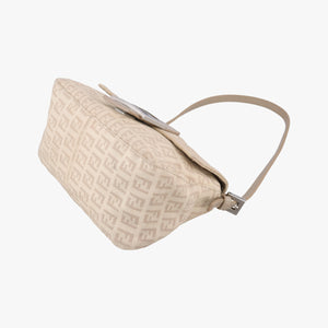 Pre-owned Fendi Baguette Beige Jacquard 8BR180 shoulderbag | stylenewstar