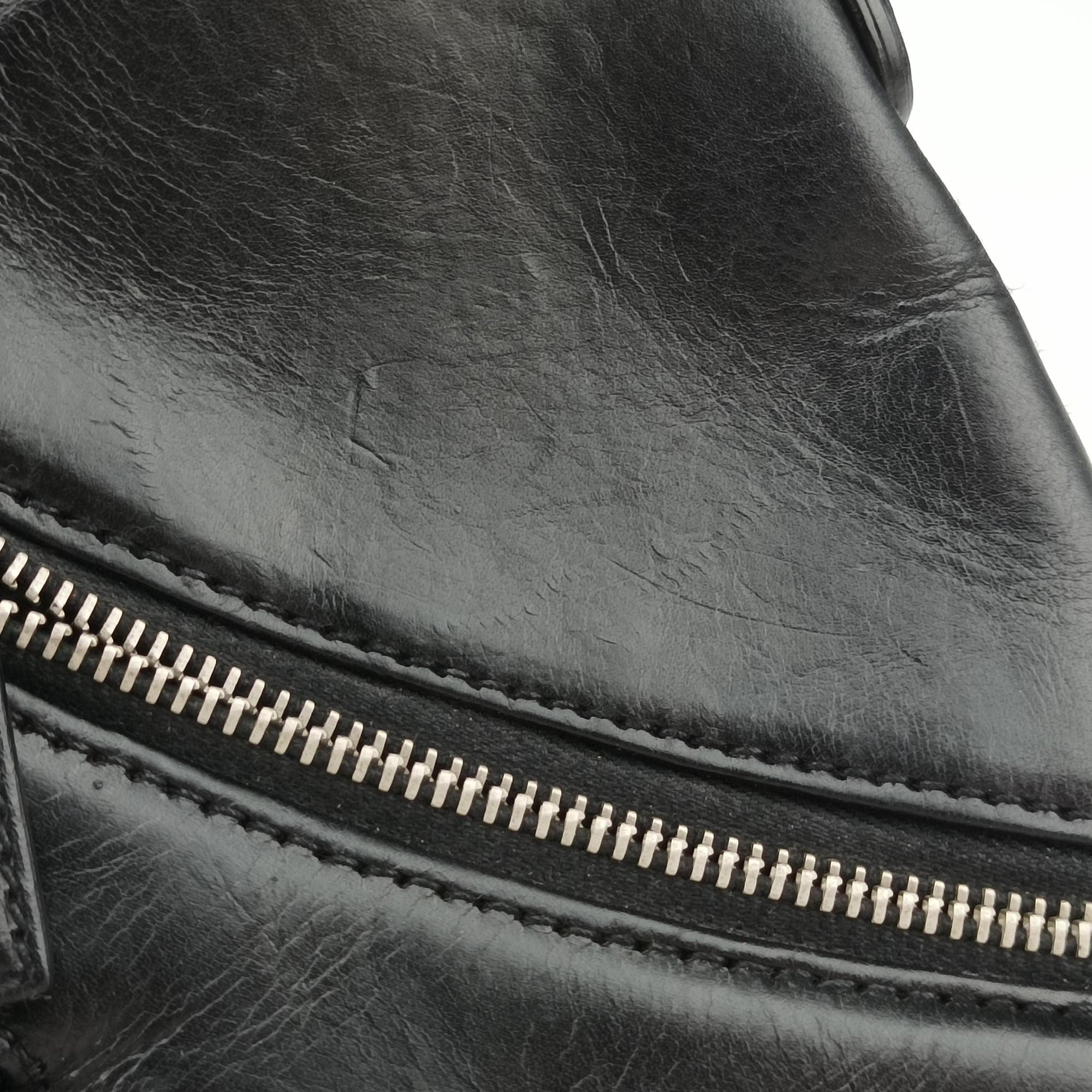 Pre-owned Christian Dior Corset Hobo Black Leather  handbag | stylenewstar