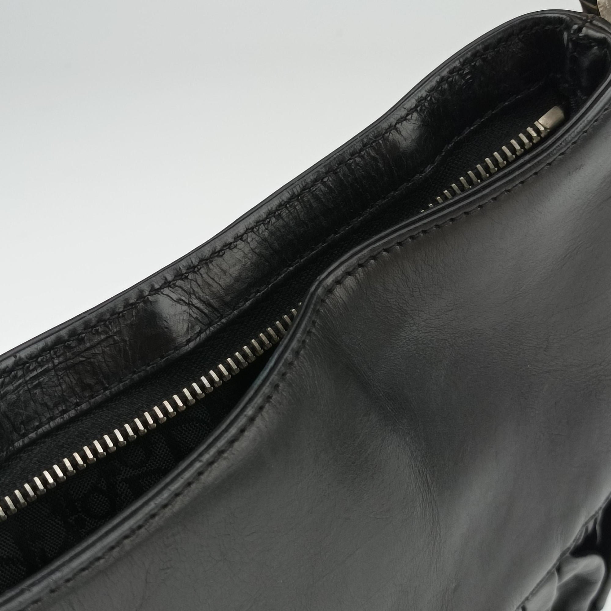 Pre-owned Christian Dior Corset Hobo Black Leather  handbag | stylenewstar