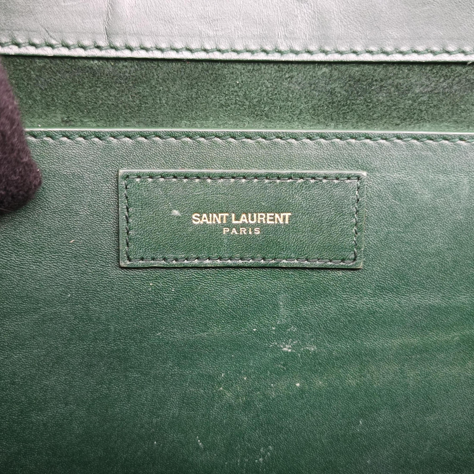 Pre-owned Yves Saint Laurent BETTY Green Leather 314515 shoulderbag | stylenewstar