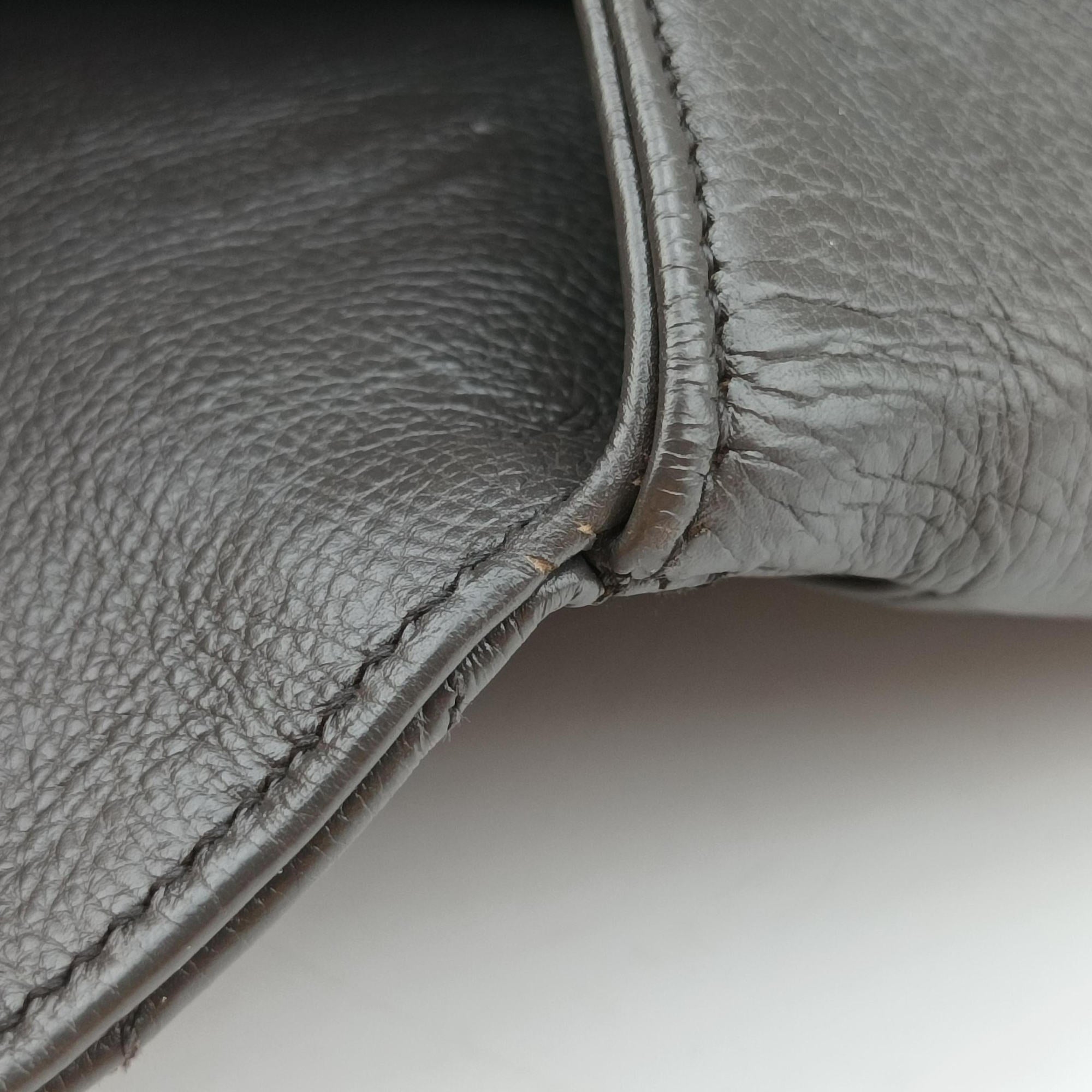 Vintage Yves Saint Laurent COLLEGE Grey Leather 392738 shoulderbag | stylenewstar