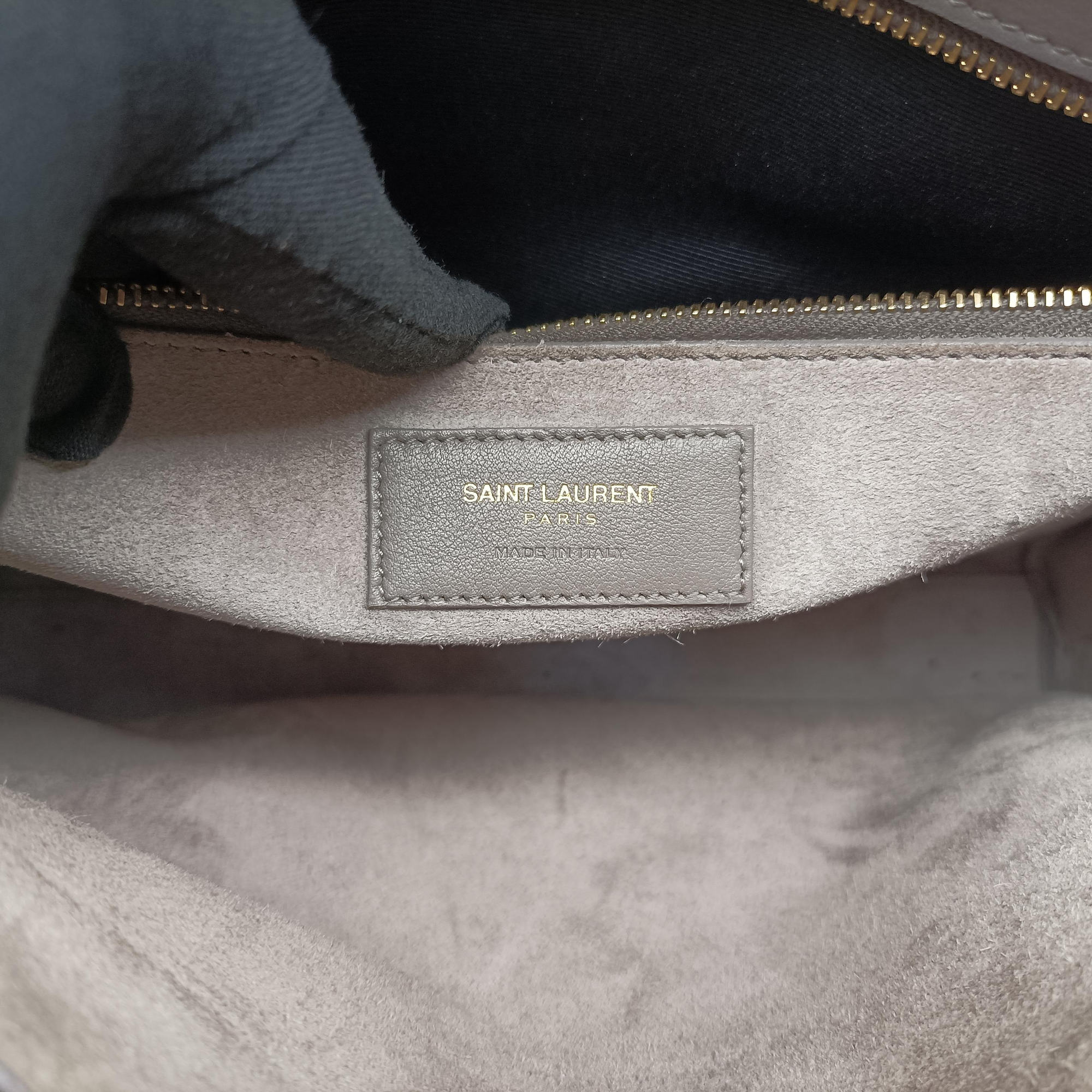 Vintage Yves Saint Laurent SAC DE JOUR Grey Leather 355153 shoulderbag | stylenewstar