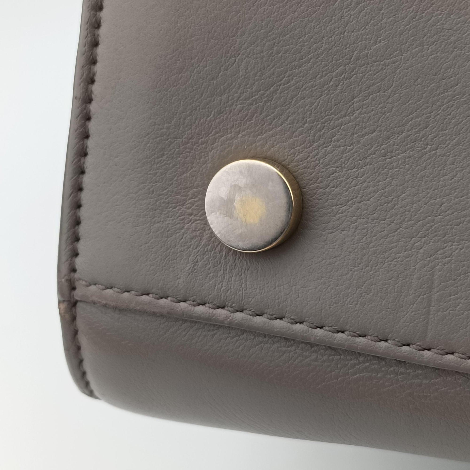 Vintage Yves Saint Laurent SAC DE JOUR Grey Leather 355153 shoulderbag | stylenewstar