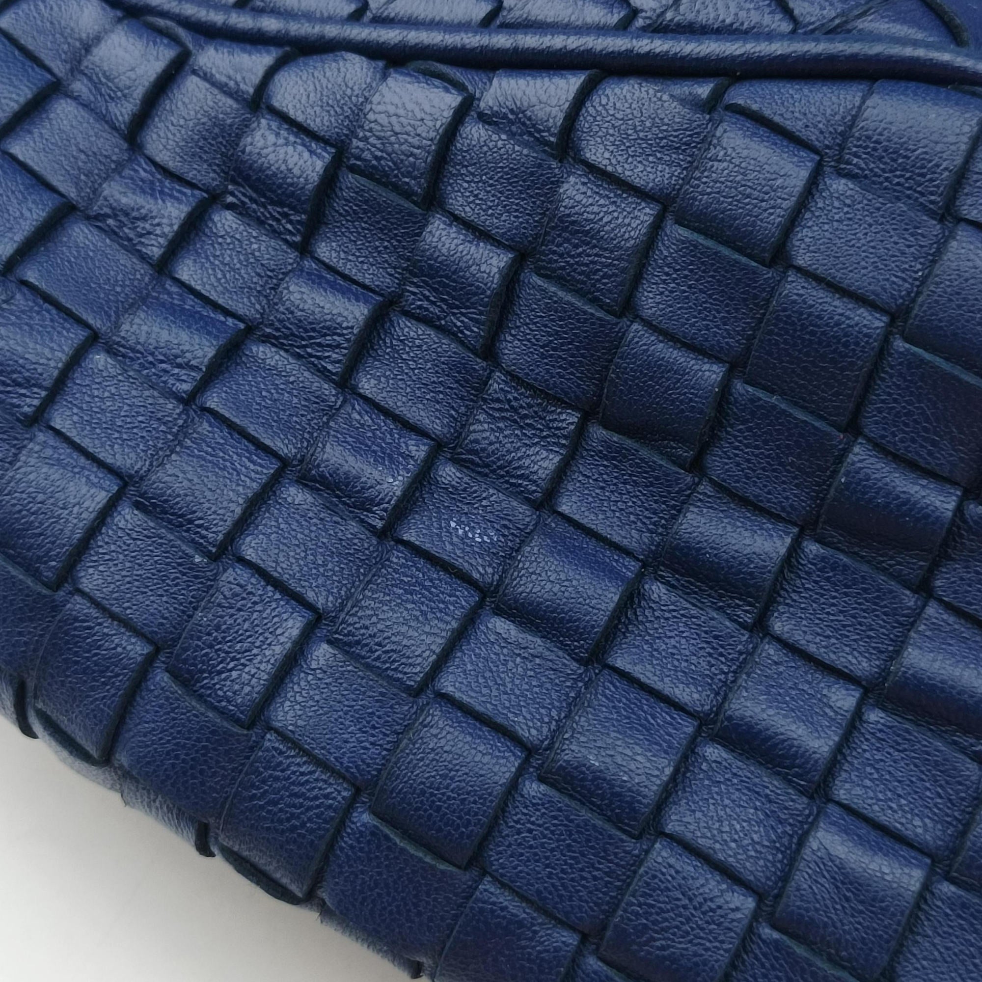 Vintage Bottega Veneta Intrecciato Navy lambskin  shoulderbag | stylenewstar