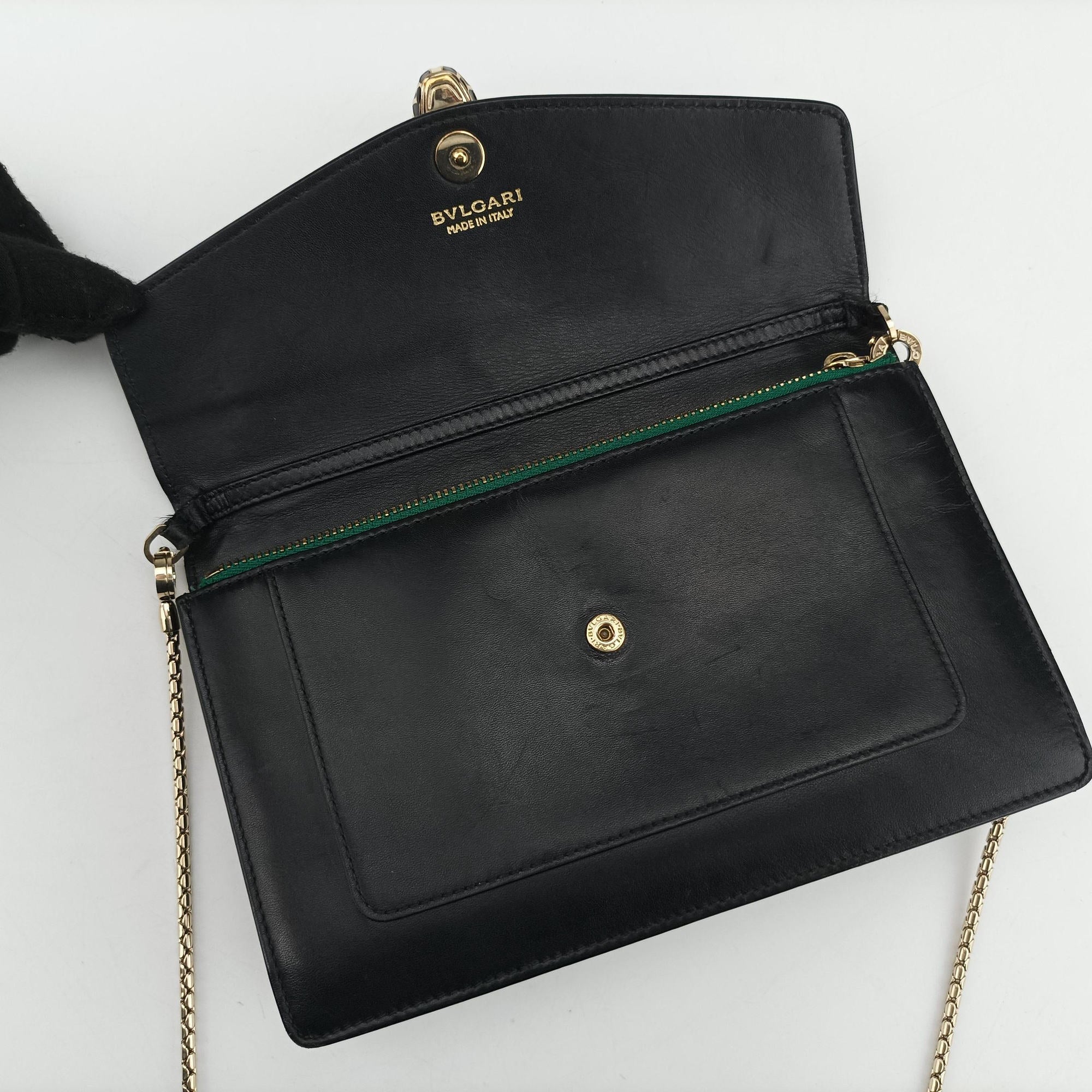 Pre-owned Bvlgari SERPENTI FOREVER Black Leather  shoulderbag | stylenewstar