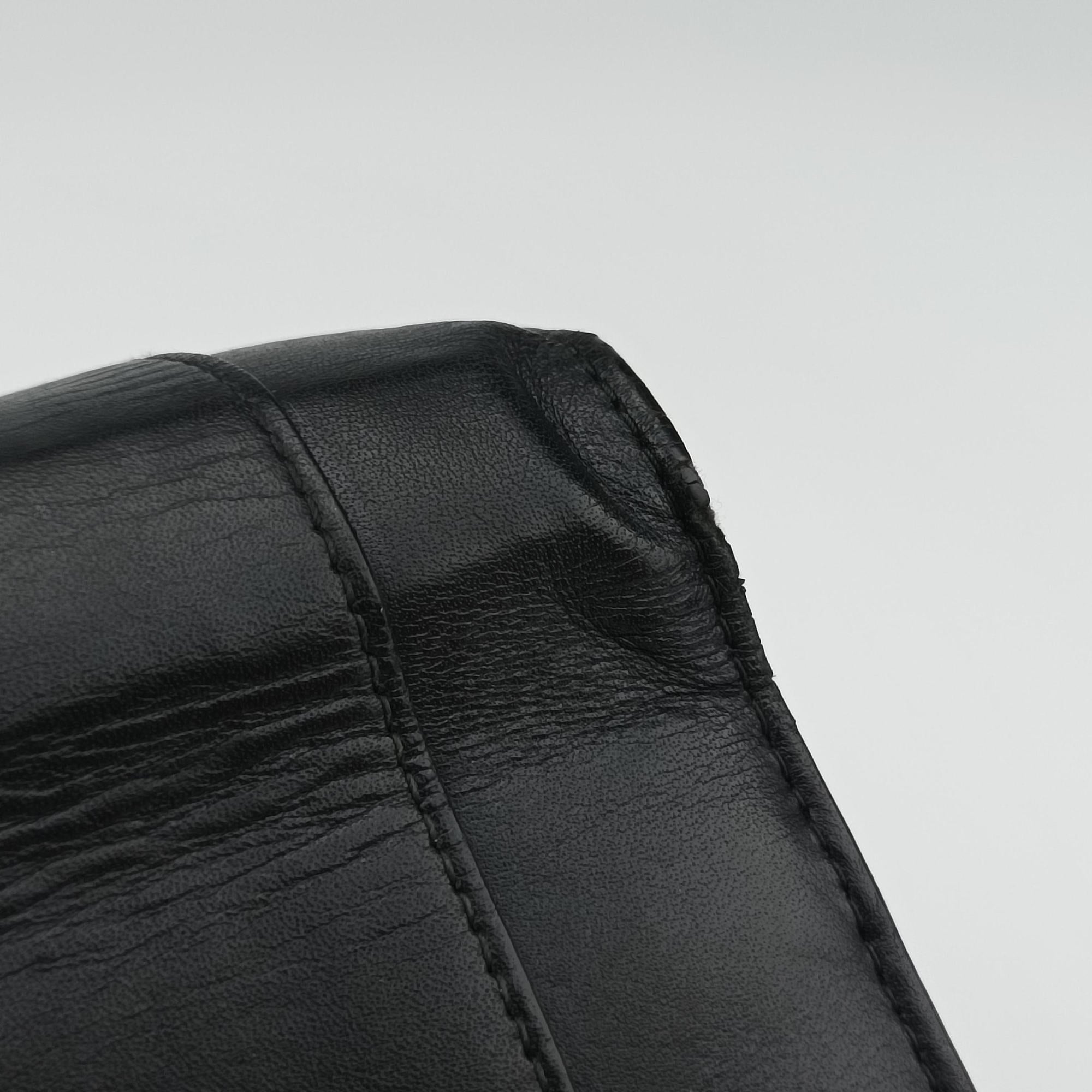 Pre-owned Bvlgari SERPENTI FOREVER Black Leather  shoulderbag | stylenewstar