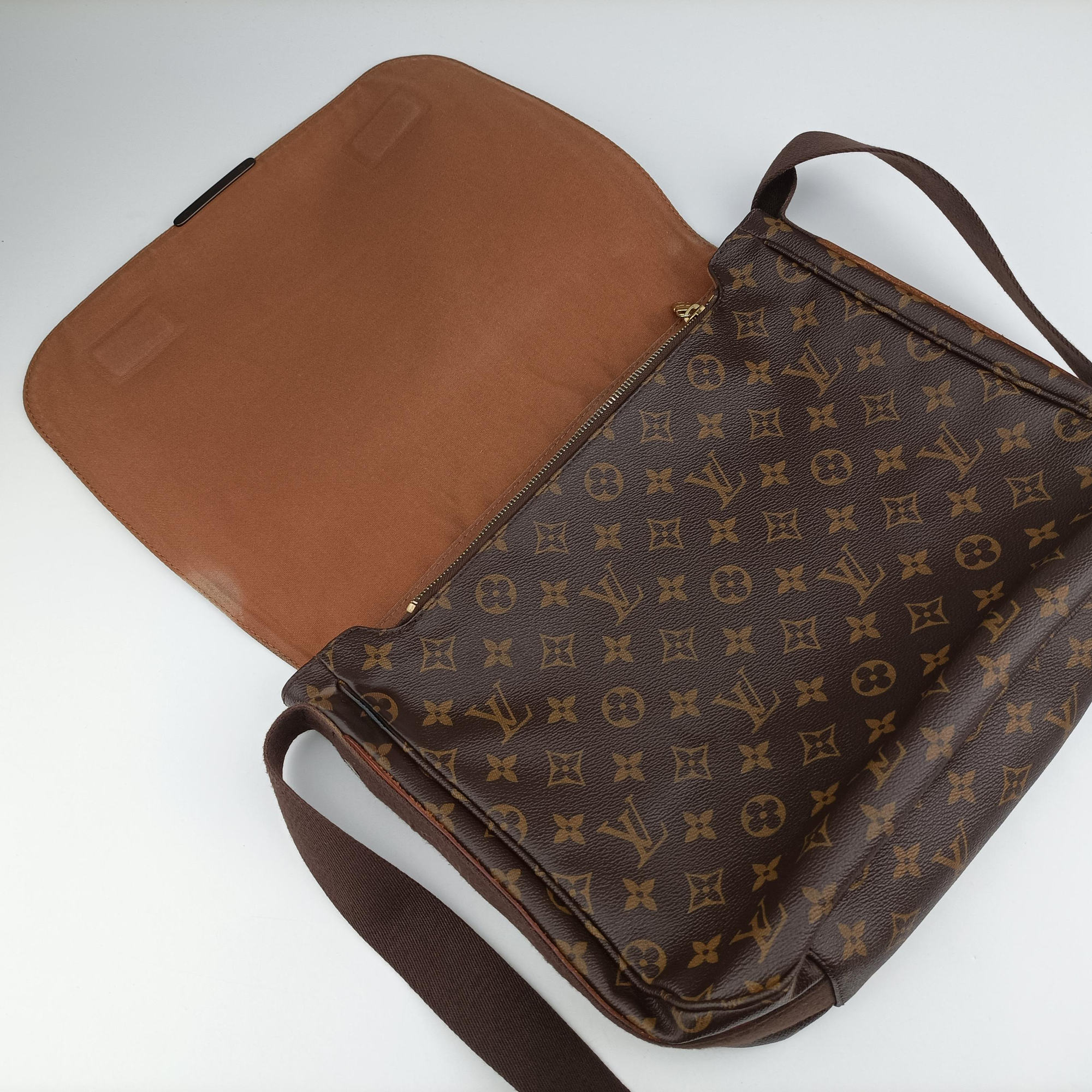 Secondhand Louis Vuitton Messenger MM brown Monogram canvas M97038 shoulderbag | stylenewstar