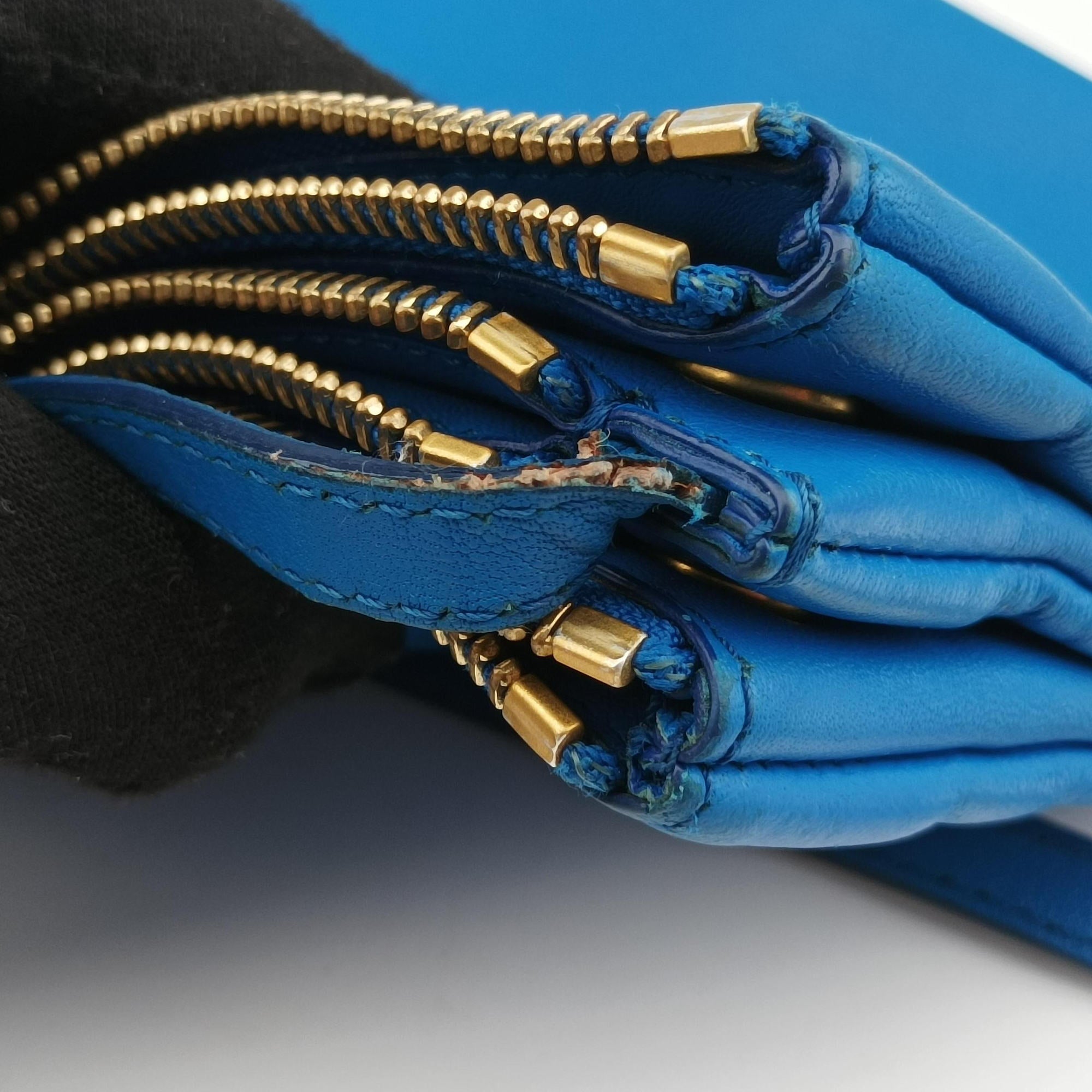 Pre-owned Celine TRIO Blue Leather  shoulderbag | stylenewstar