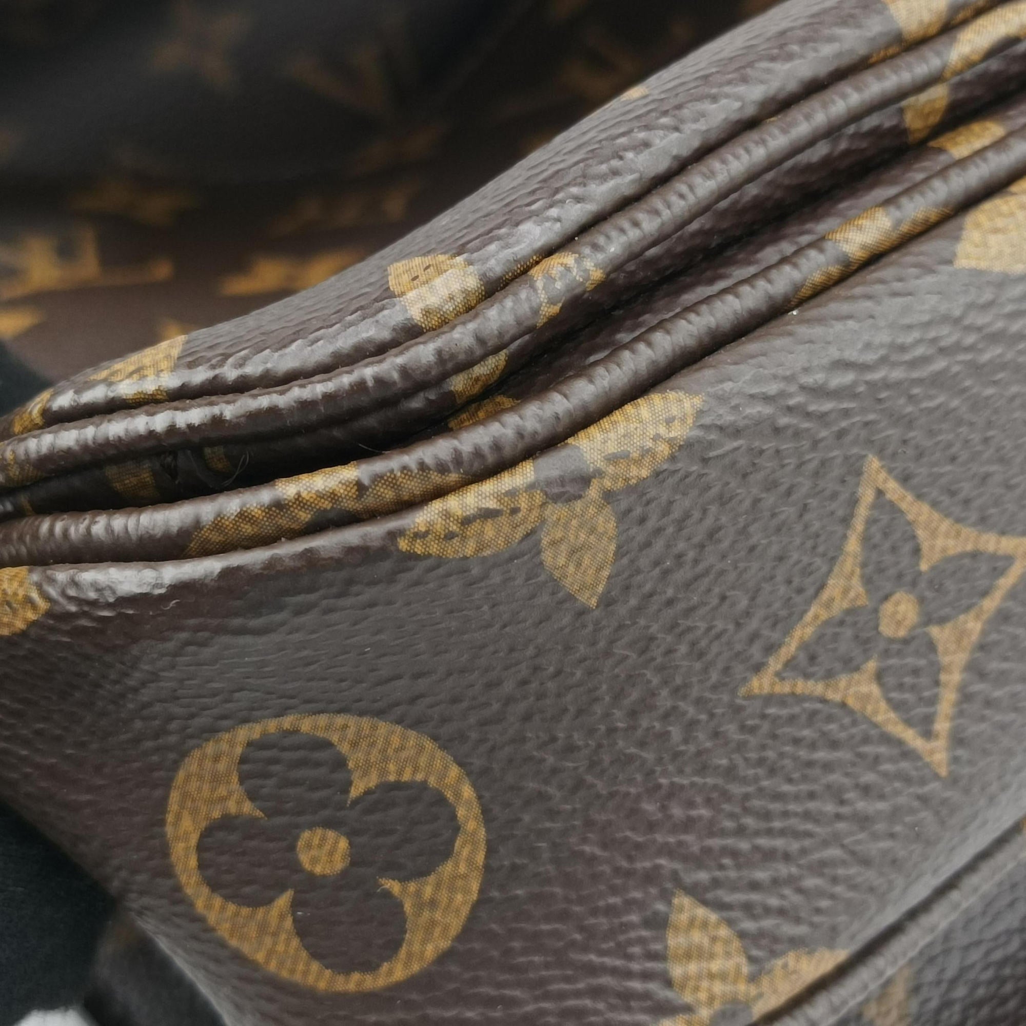 Secondhand Louis Vuitton Pochette Metis MM Brown Monogram Canvas M44875 shoulderbag | stylenewstar