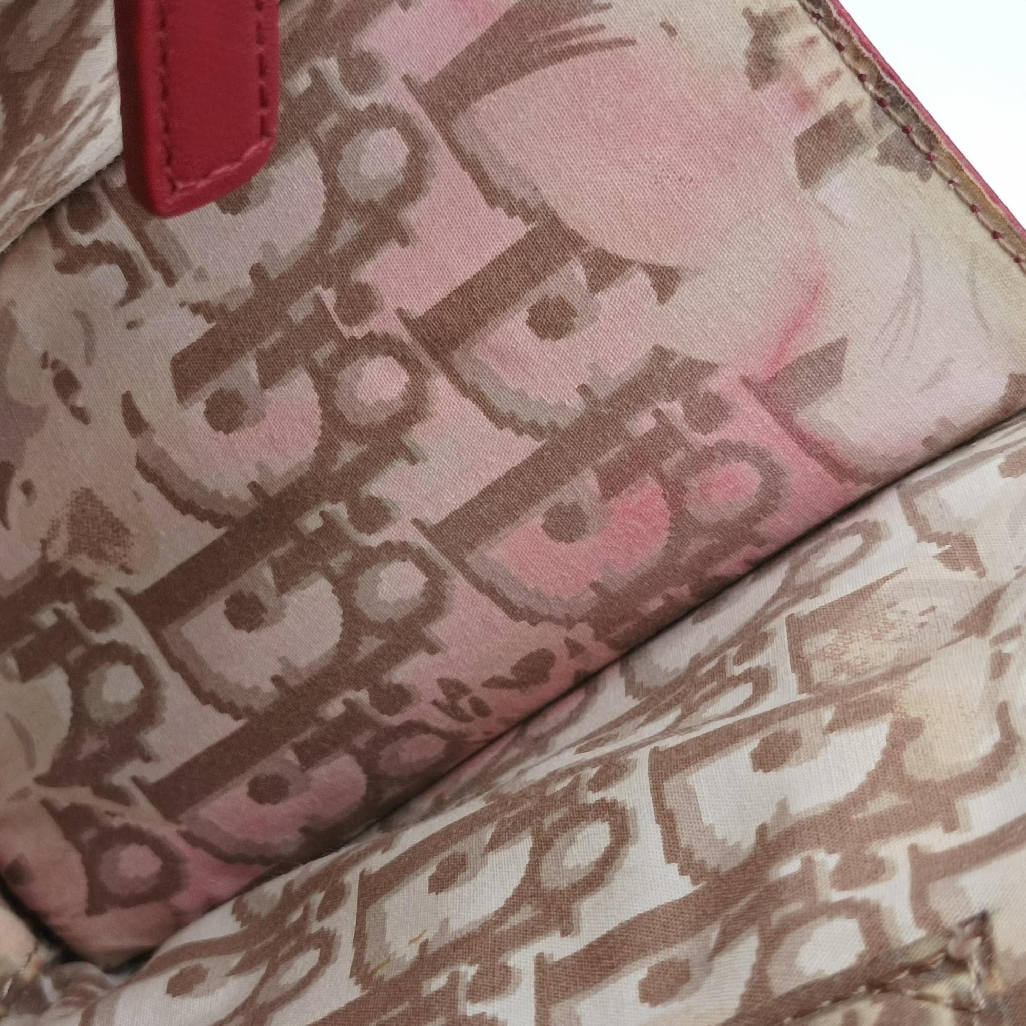 Secondhand Christian Dior D charm Red Leather  handbag | stylenewstar