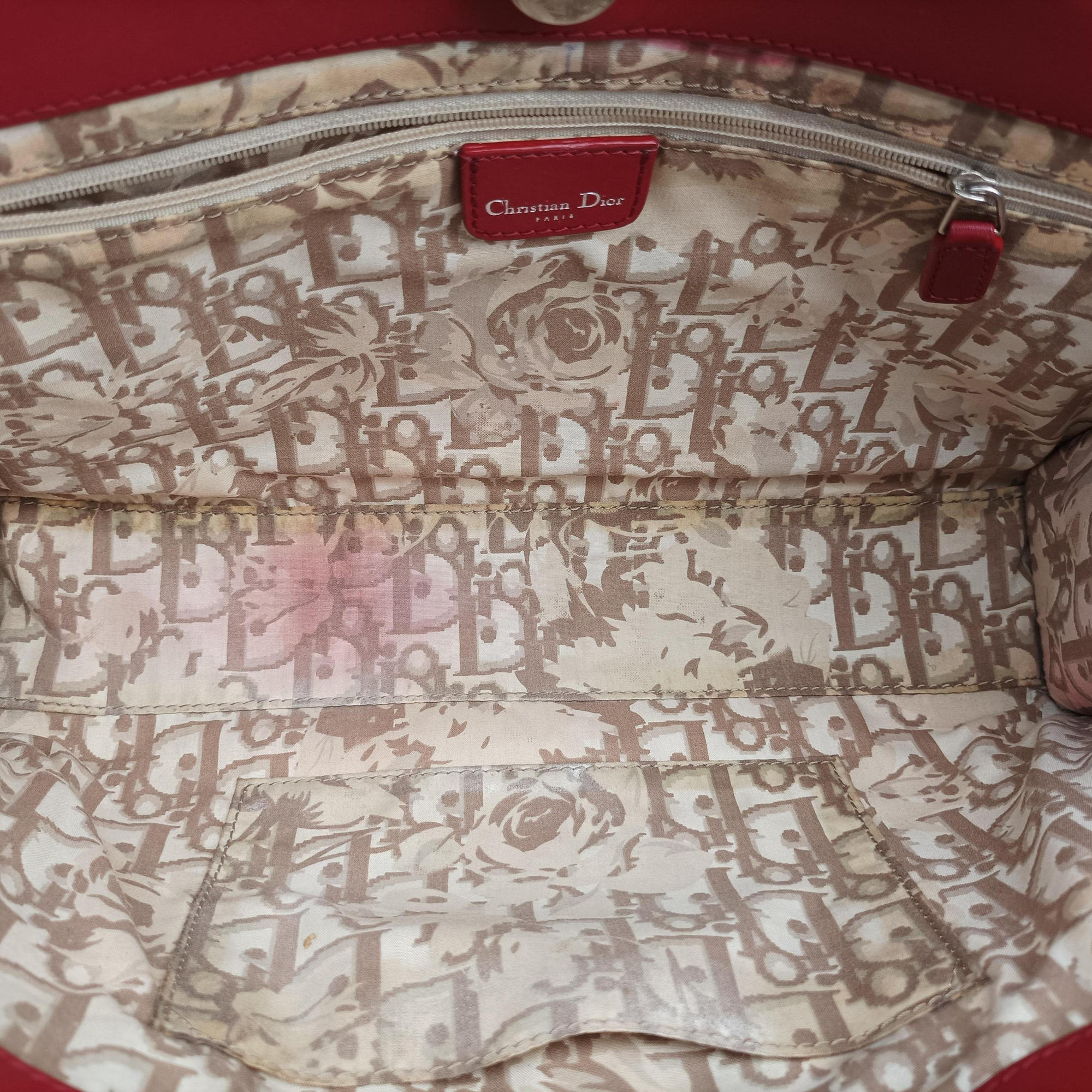 Secondhand Christian Dior D charm Red Leather  handbag | stylenewstar