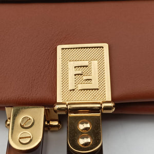 Pre-owned Fendi Sunshine Brown Leather 8BH372 handbag | stylenewstar