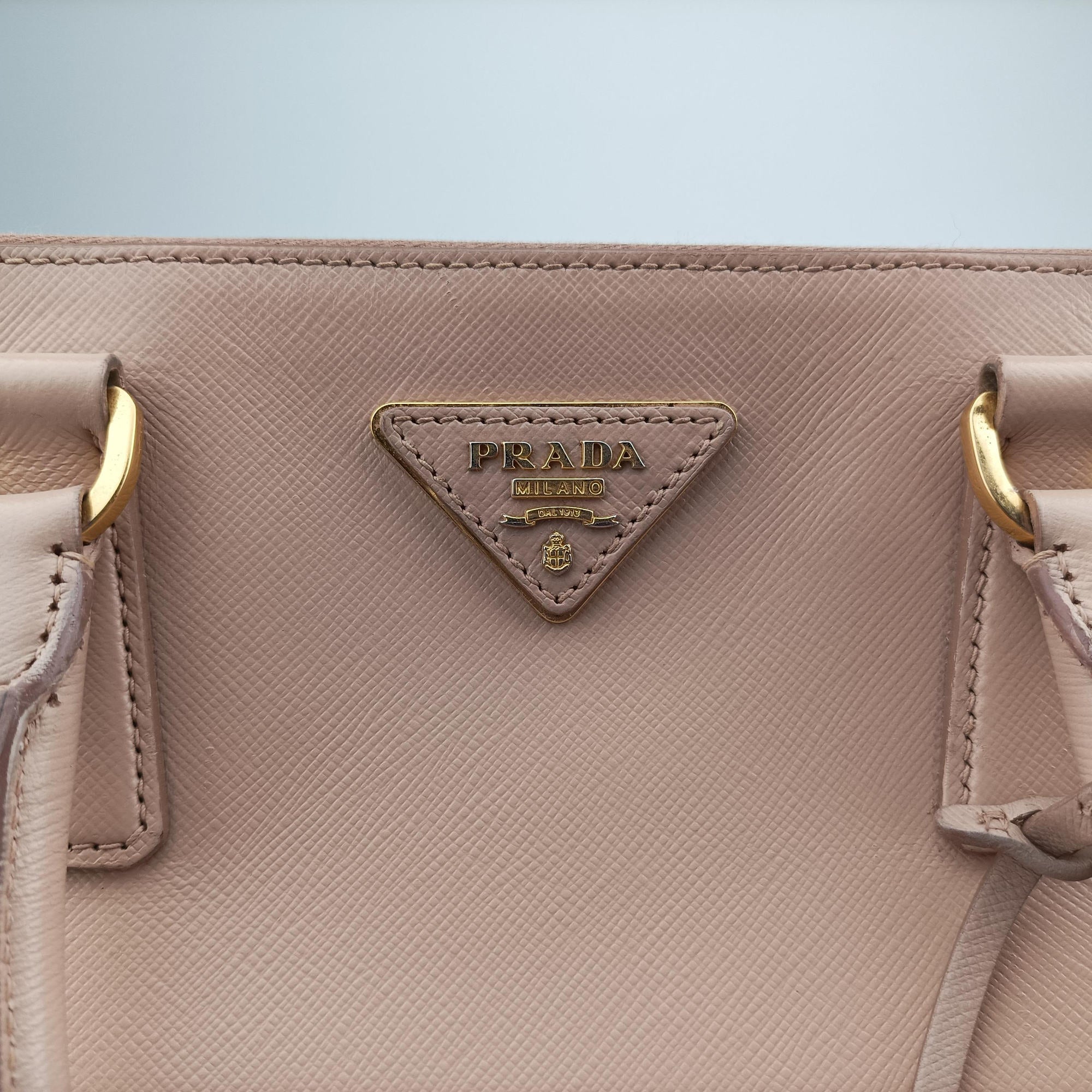 Pre-owned Prada Galleria Pink SAFFIANO Leather BN2274 handbag | stylenewstar