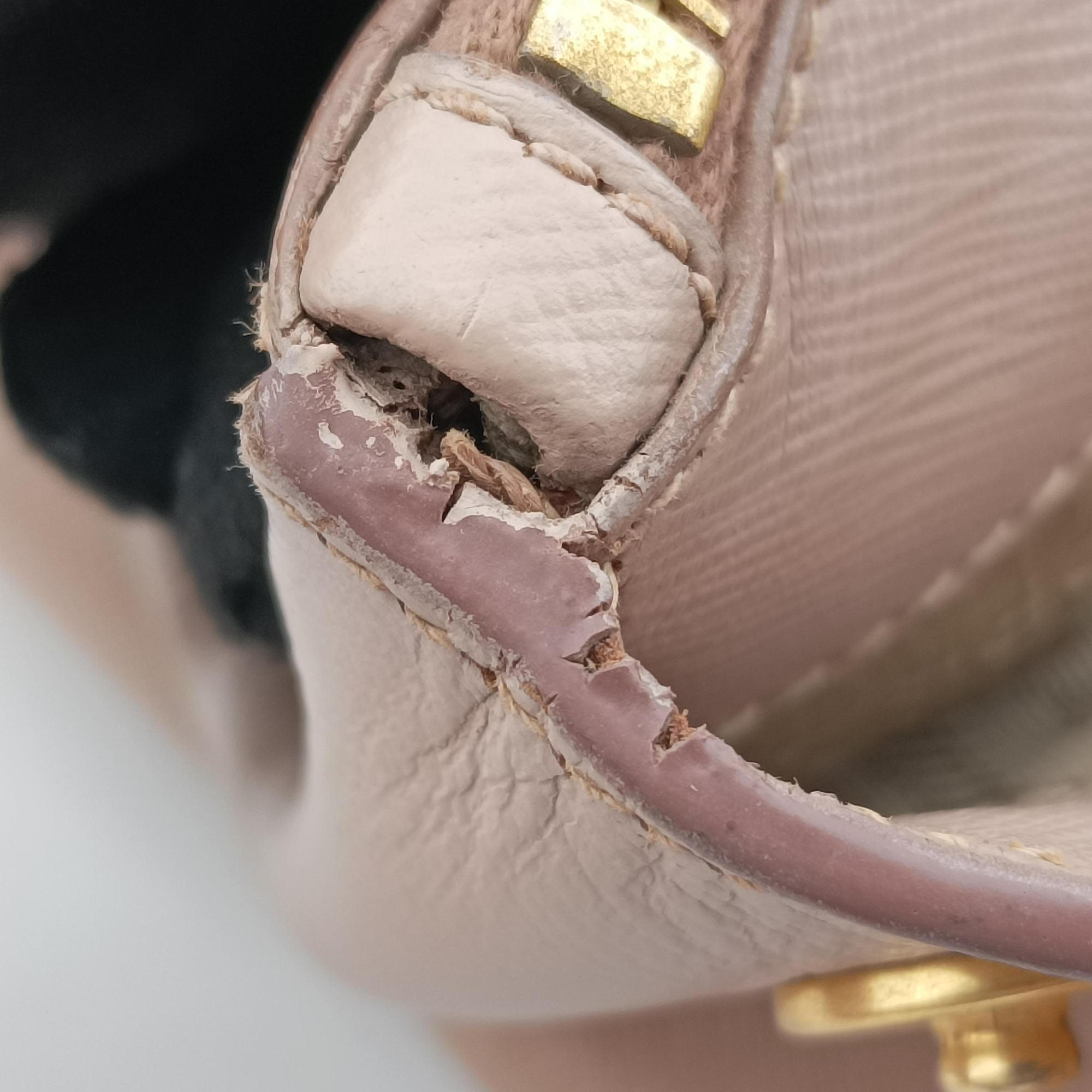 Pre-owned Prada Galleria Pink SAFFIANO Leather BN2274 handbag | stylenewstar