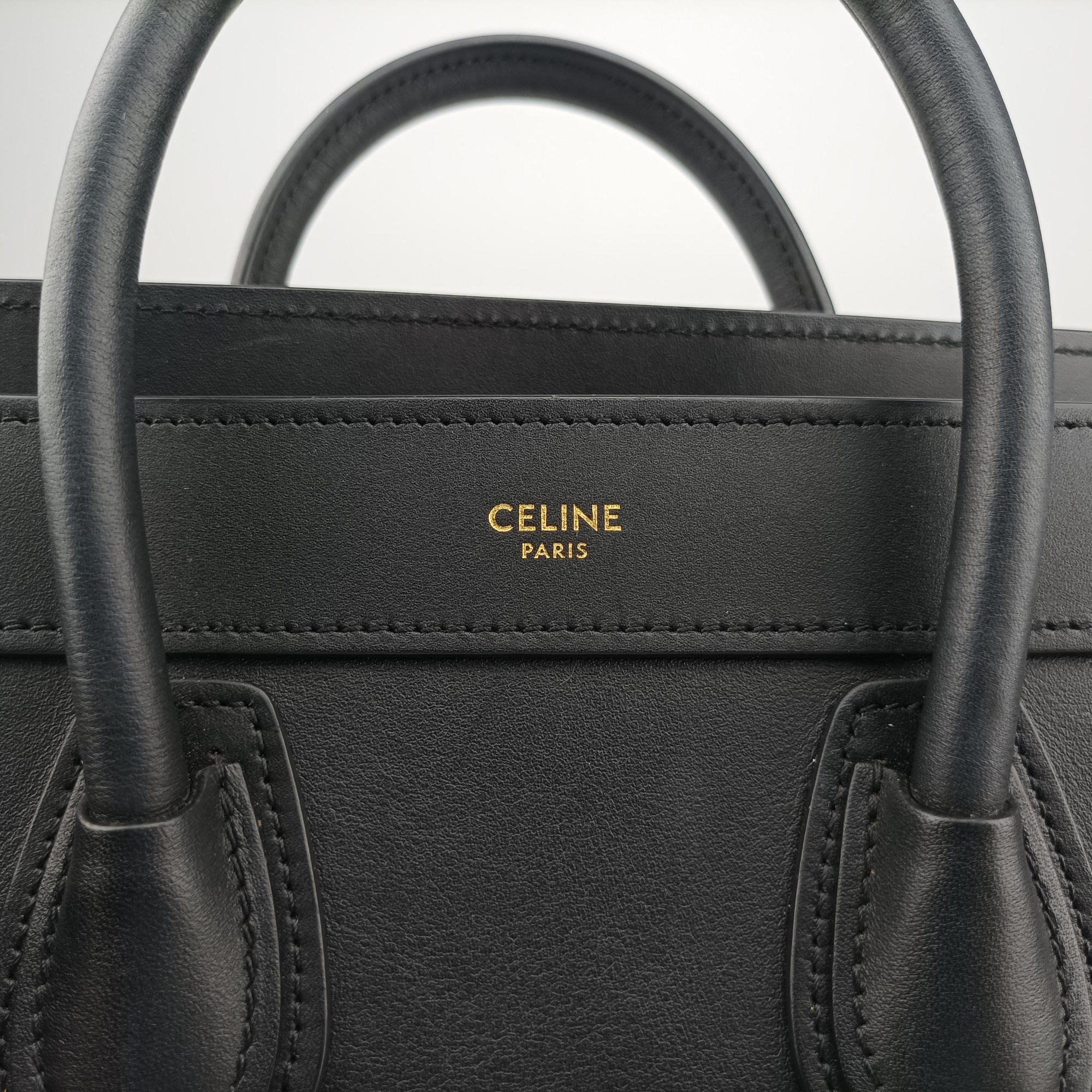 Pre-owned Celine luggage nano shopper Black Leather  shoulderbag | stylenewstar