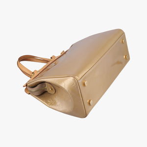 Vintage Louis Vuitton Brea MM Beige Poodle Vernis M91755 shoulderbag | stylenewstar