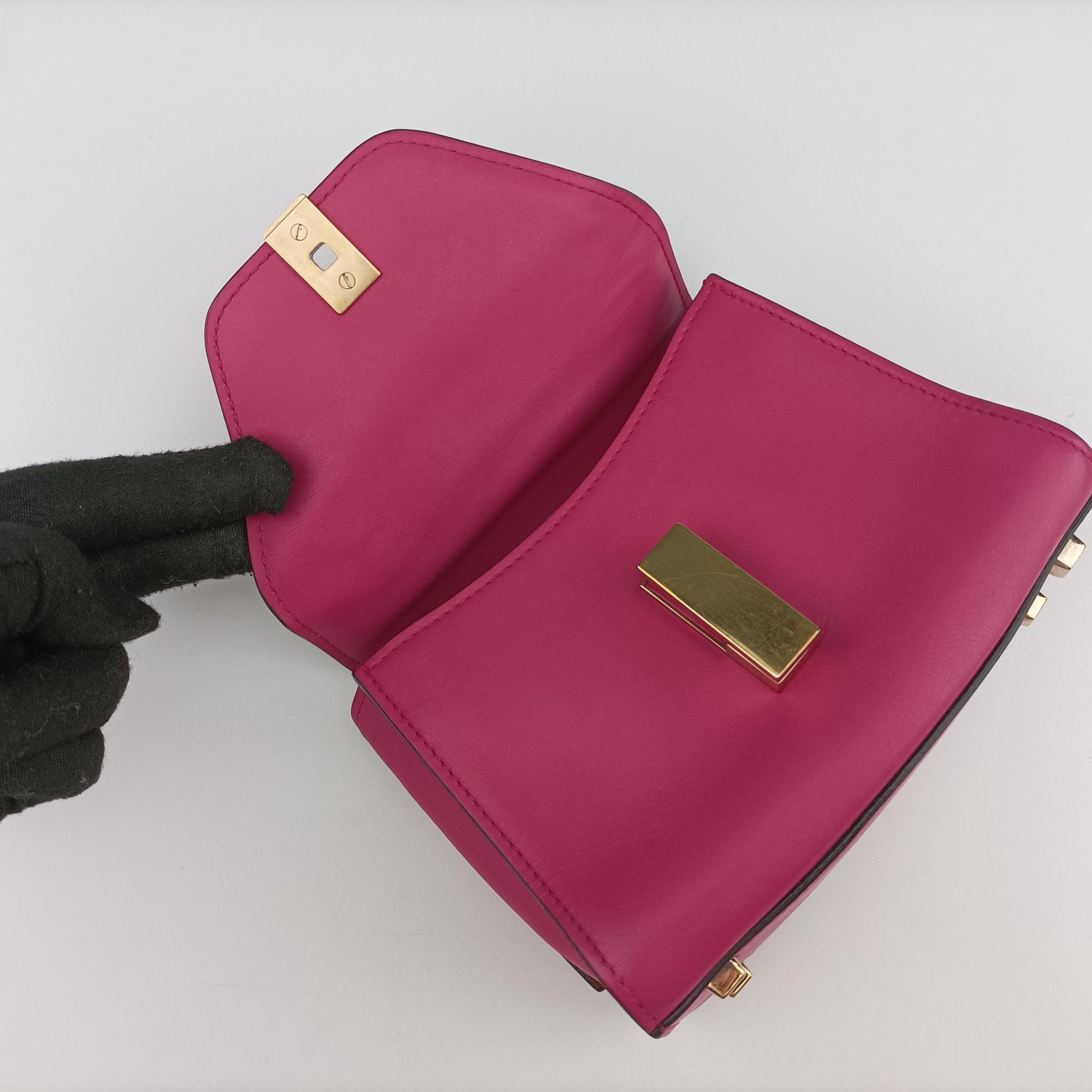 Pre-owned Valextra Iside Rose Leather  shoulderbag | stylenewstar