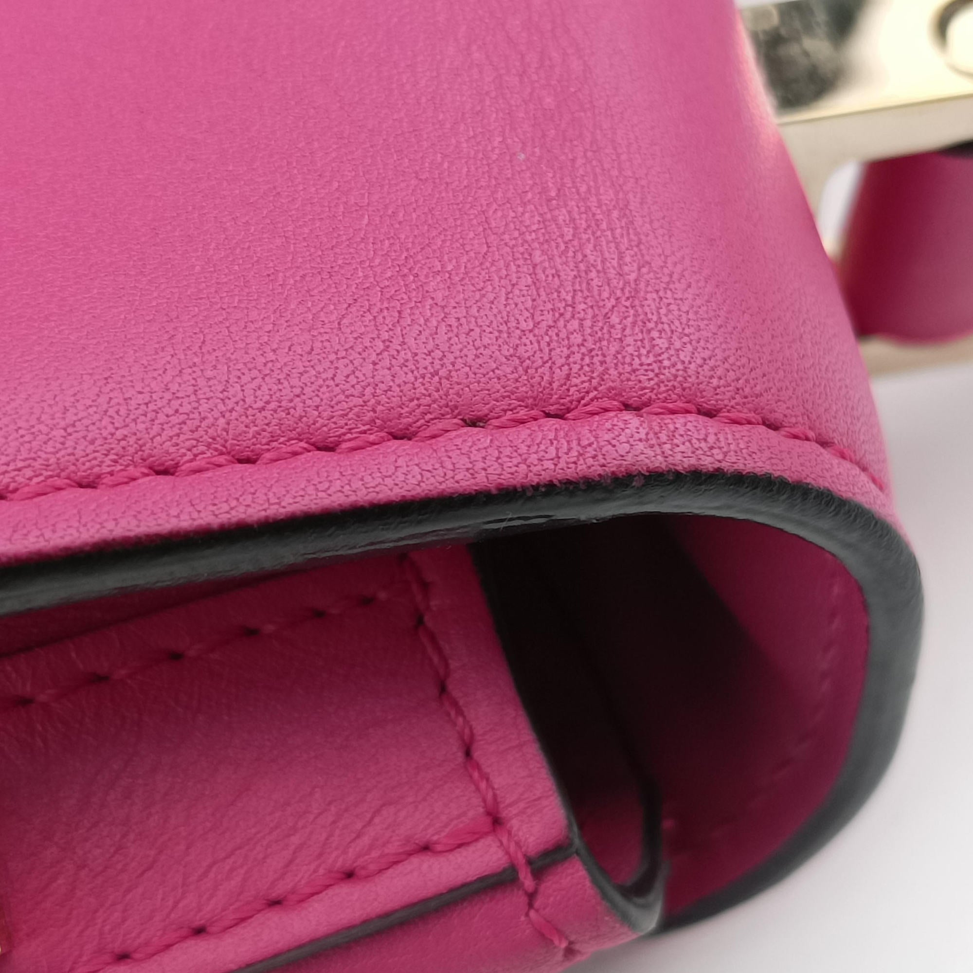 Pre-owned Valextra Iside Rose Leather  shoulderbag | stylenewstar