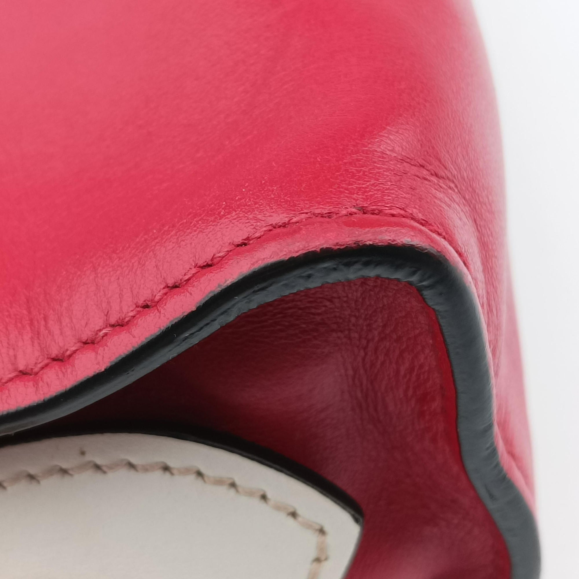 Secondhand Prada lip print Esplanade Red×white Leather 1BH043 shoulderbag | stylenewstar