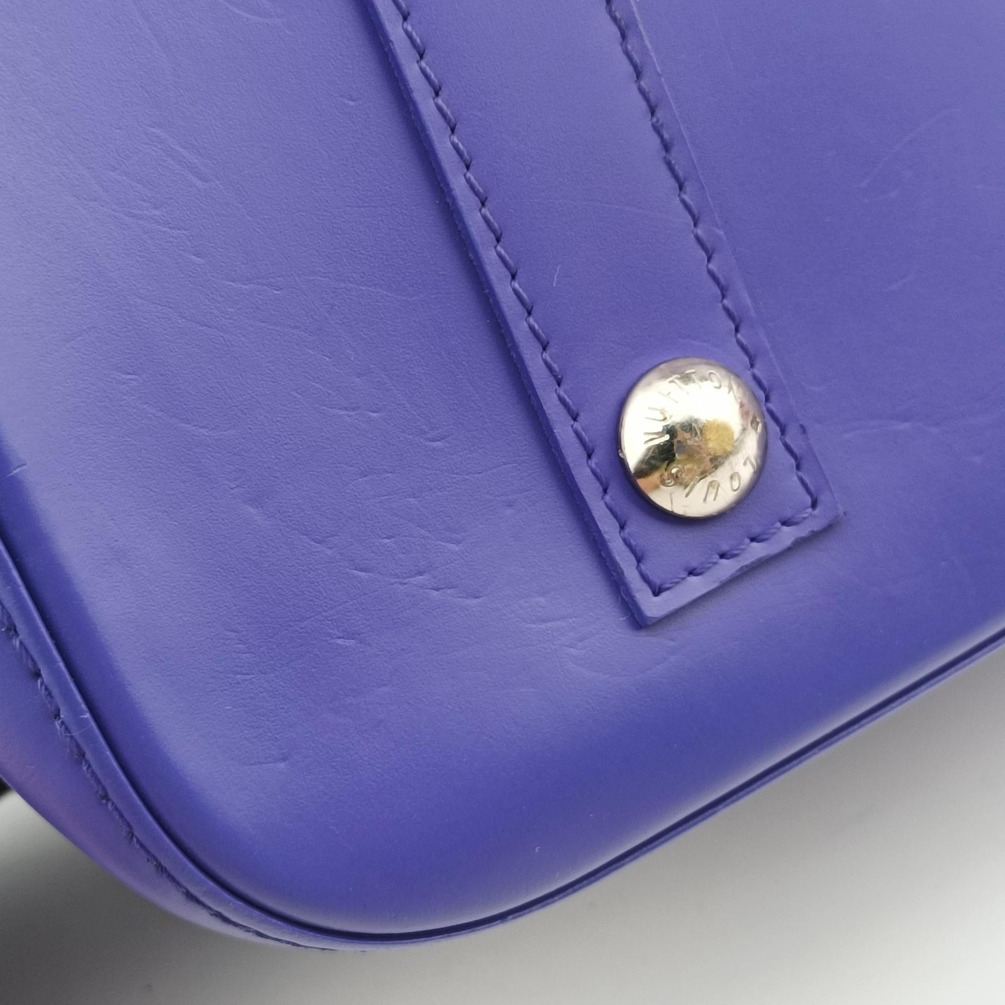 Pre-owned Louis Vuitton ALMA PM Fig epi M4060G handbag | stylenewstar