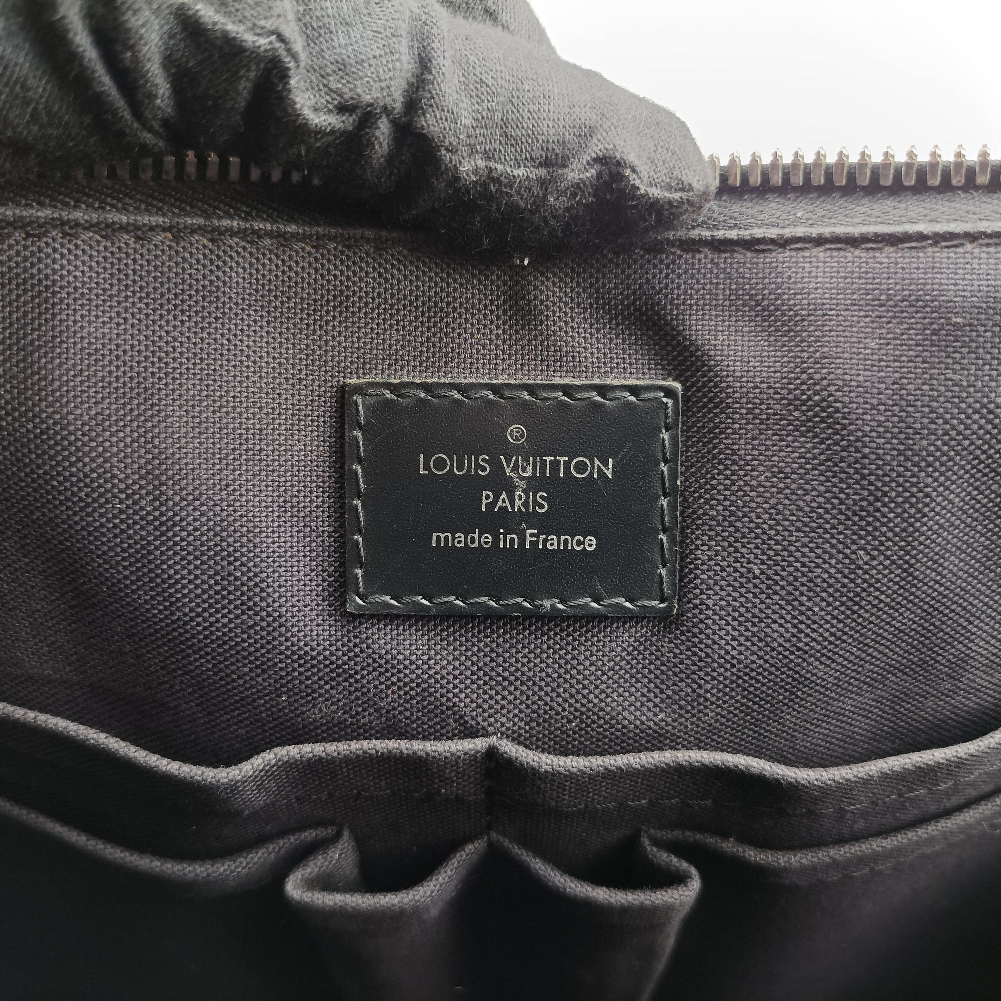 Pre-owned Louis Vuitton Porte Documents Jour Noir Damier Graphite N48224 handbag | stylenewstar