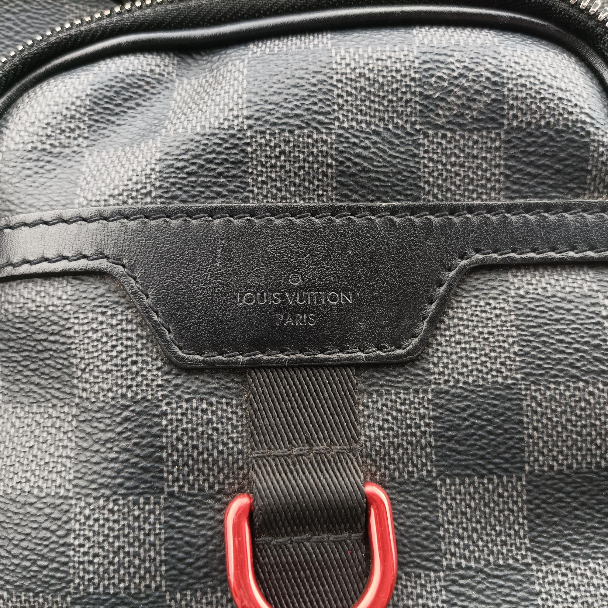 Pre-owned Louis Vuitton Utility Business Black Damier Graphite N40278 shoulderbag | stylenewstar