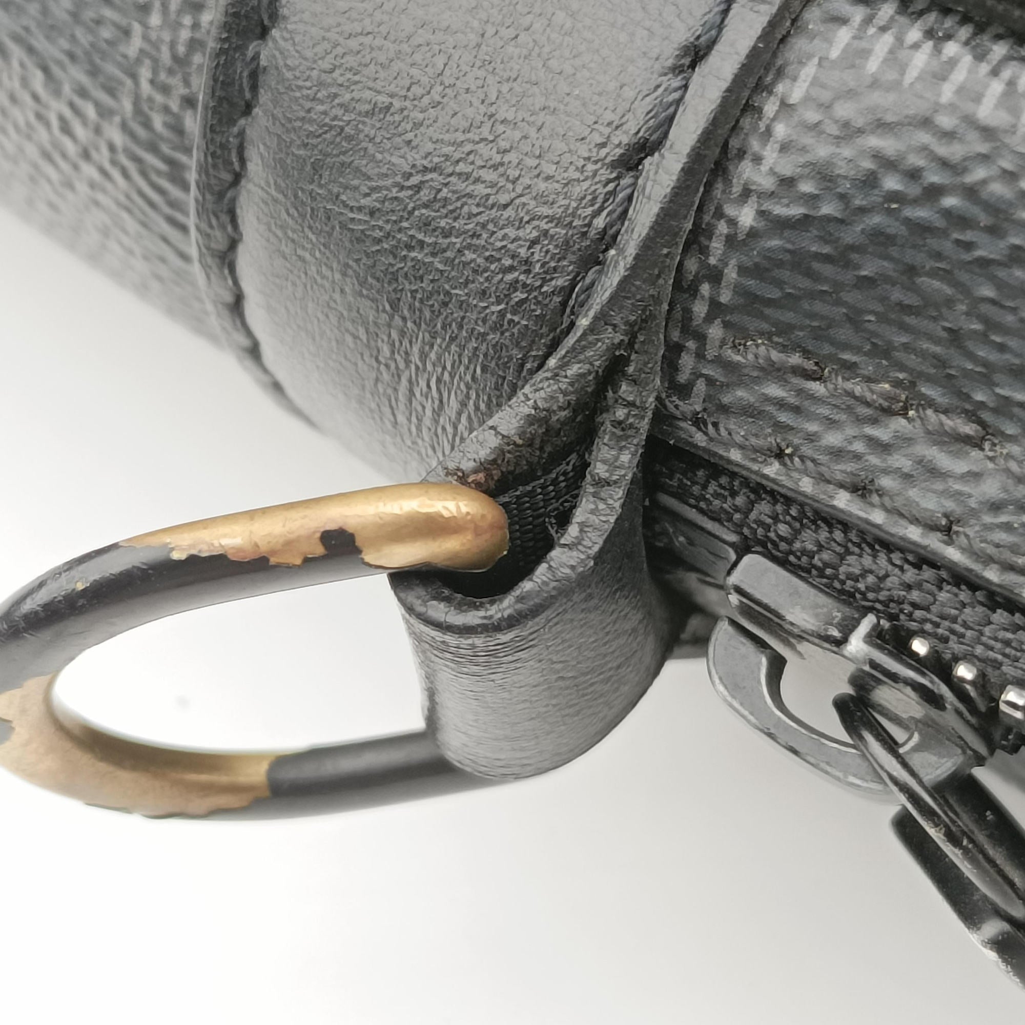 Pre-owned Louis Vuitton Utility Business Black Damier Graphite N40278 shoulderbag | stylenewstar