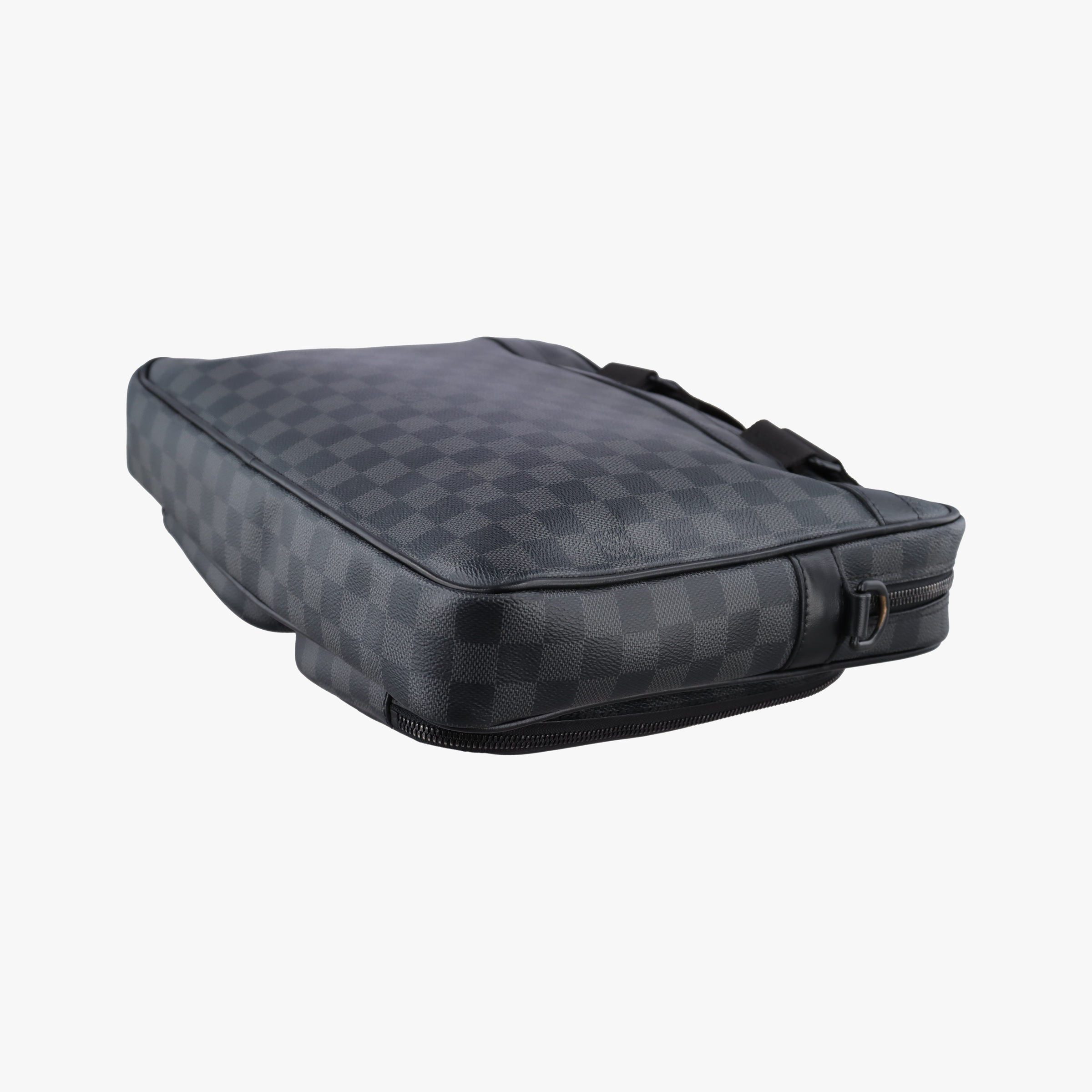 Pre-owned Louis Vuitton Utility Business Black Damier Graphite N40278 shoulderbag | stylenewstar