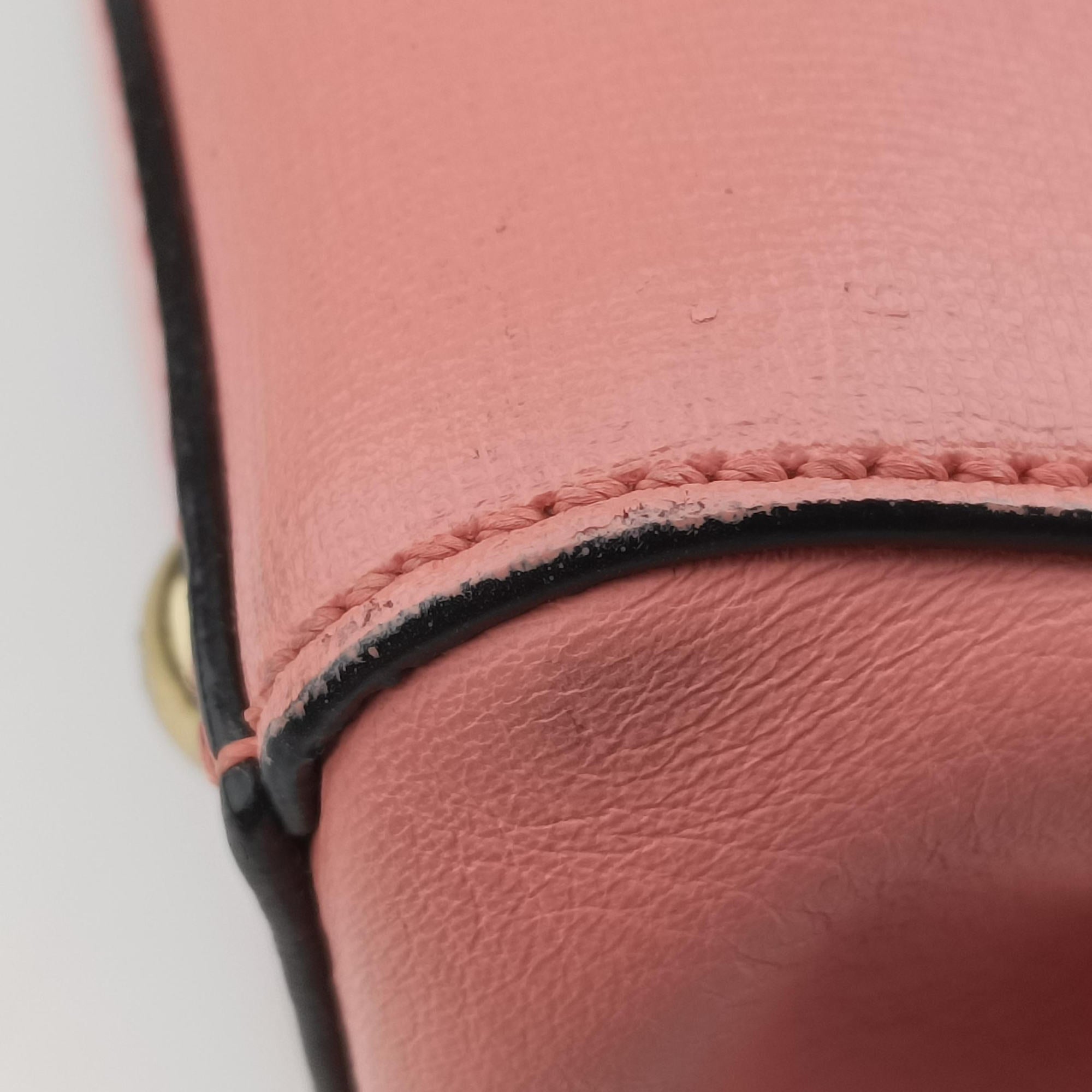 Pre-owned Fendi Petite 2 JOURS Pink Leather 8BH253 shoulderbag | stylenewstar