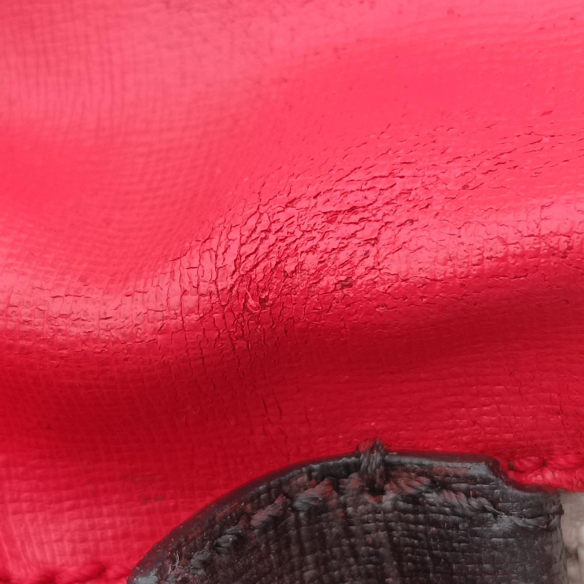 Pre-owned Fendi Chameleon Coral Red×Light Gray×Black  Leather 8BL114 handbag | stylenewstar