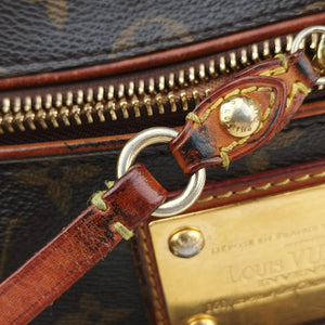 Secondhand Louis Vuitton Monogram Rivet Brown Monogram Canvas M40140 shoulderbag | stylenewstar