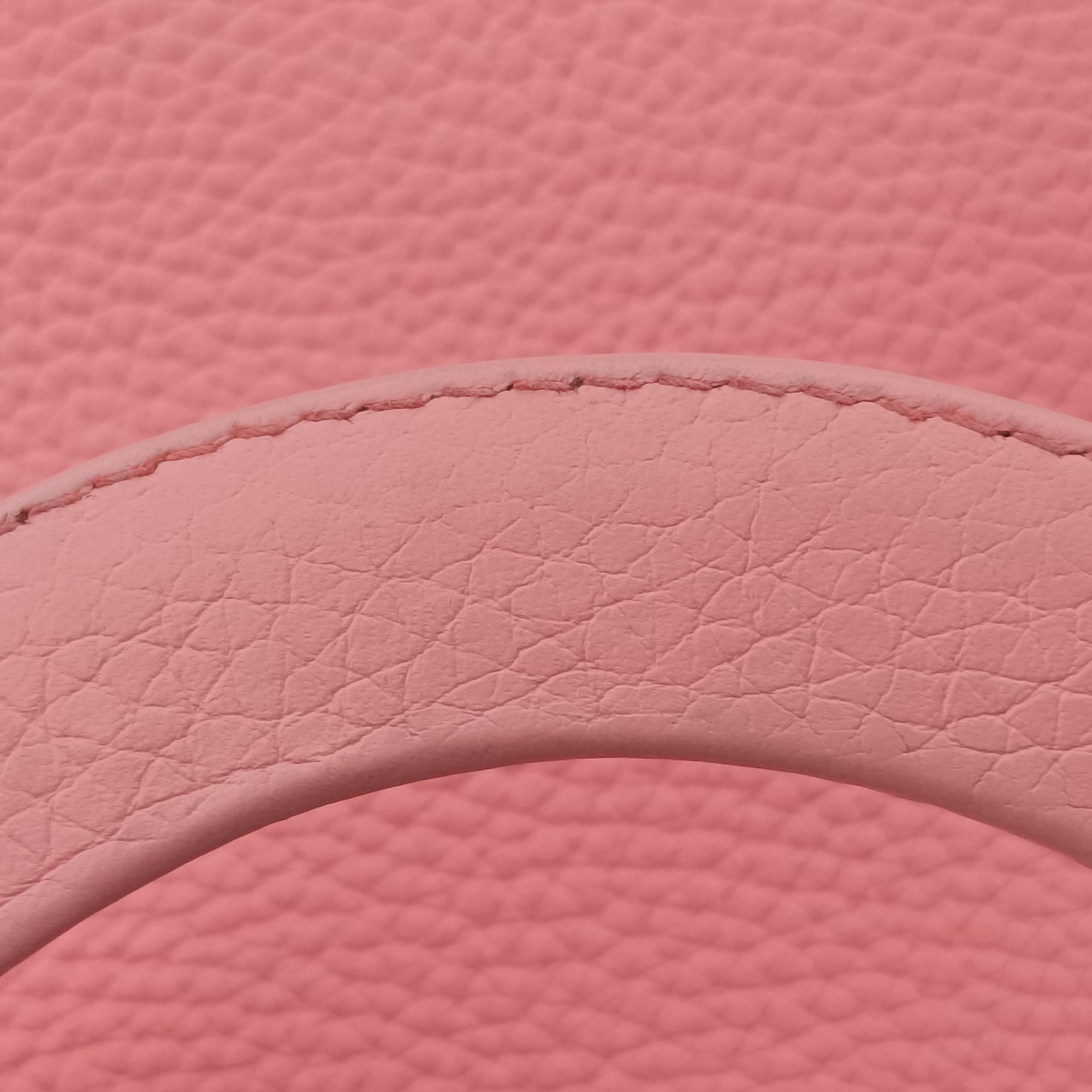 Pre-owned Christian Dior Diorissimo Pink Leather  shoulderbag | stylenewstar