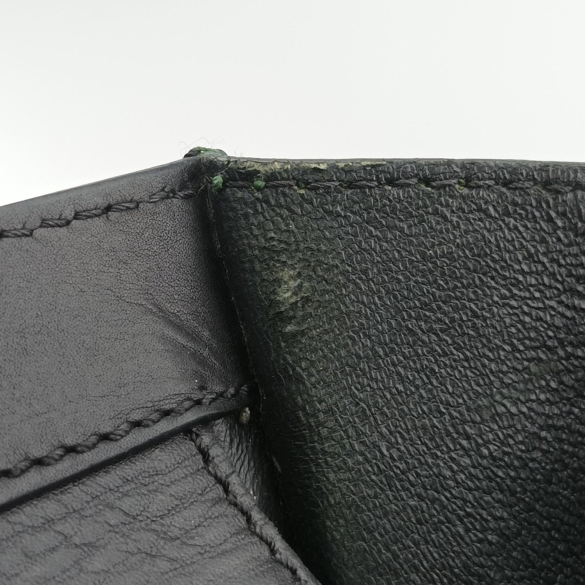 Pre-owned Celine Luggage Mini Shopper Green×black Leather  handbag | stylenewstar
