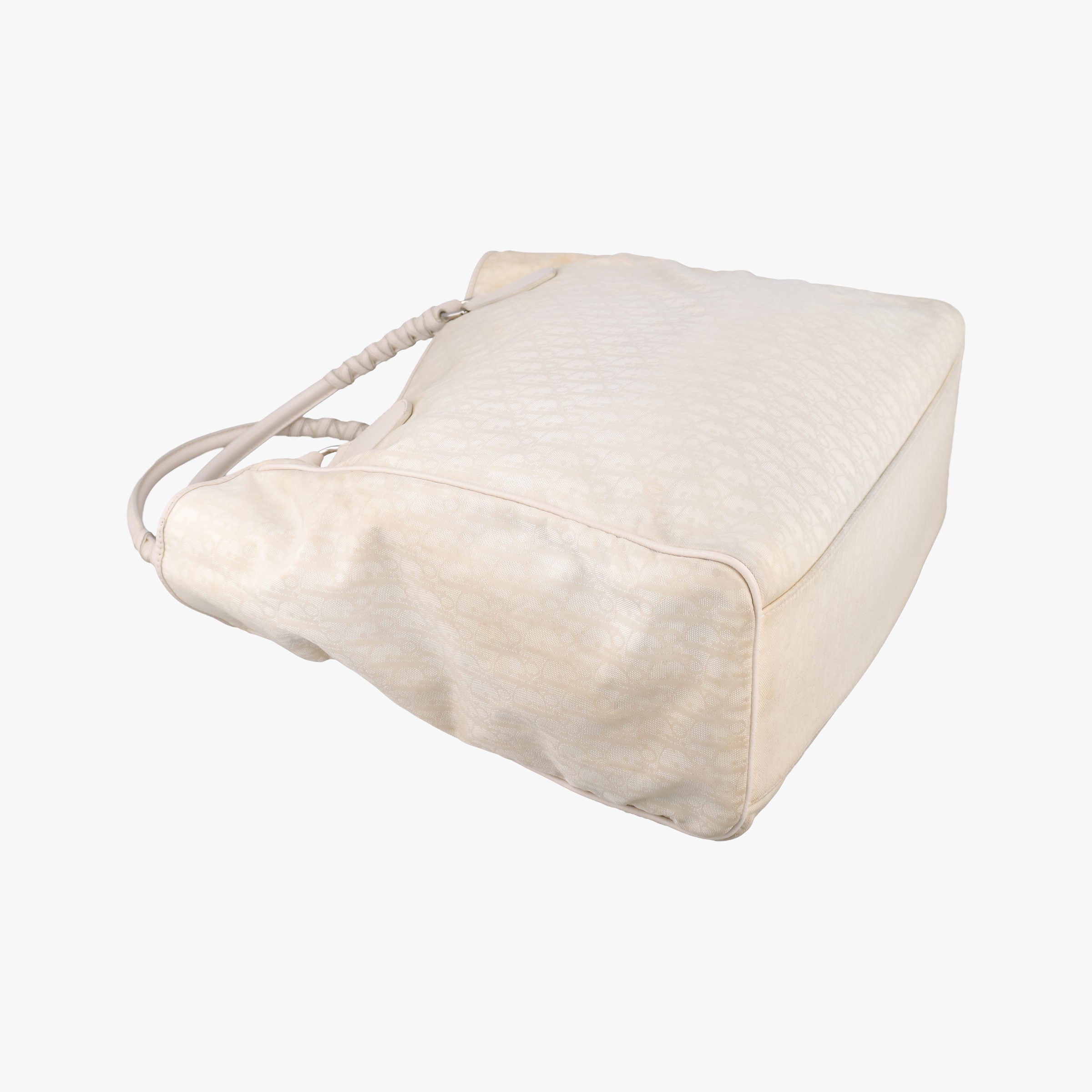Secondhand Christian Dior Lovely Beige Diorissimo Canvas × Leather  handbag | stylenewstar